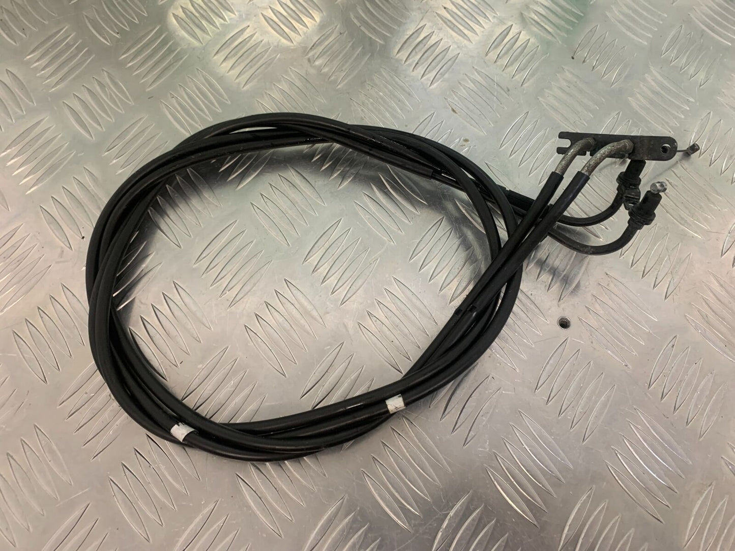 YAMAHA YP125 R X MAX THROTTLE CABLES  YEAR 2014 (STOCK 949)