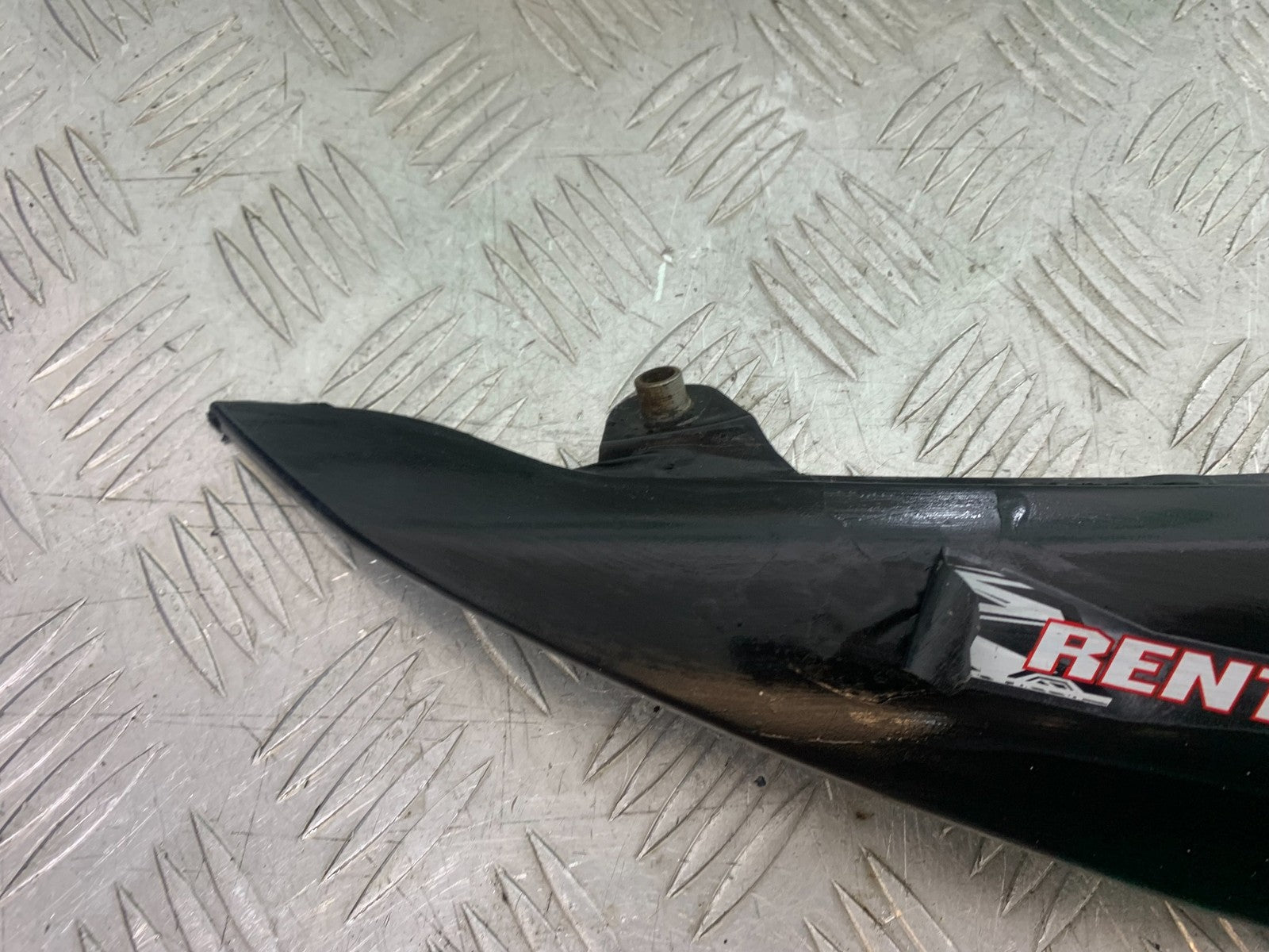 APRILIA 650 PAGASO STRADA RIGHT SEAT PANEL   YEAR 2005-2010 (CMB1260)