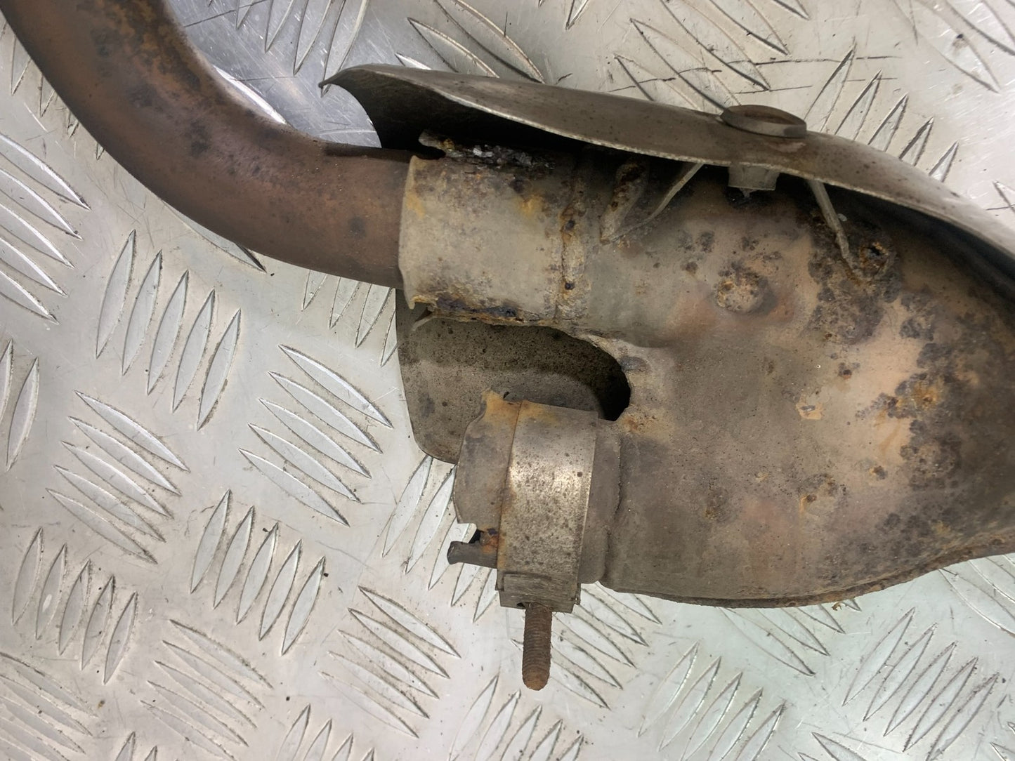 HONDA NT 700 V DEAUVILLE EXHAUST  YEAR 2006-2011 (CMB1211)