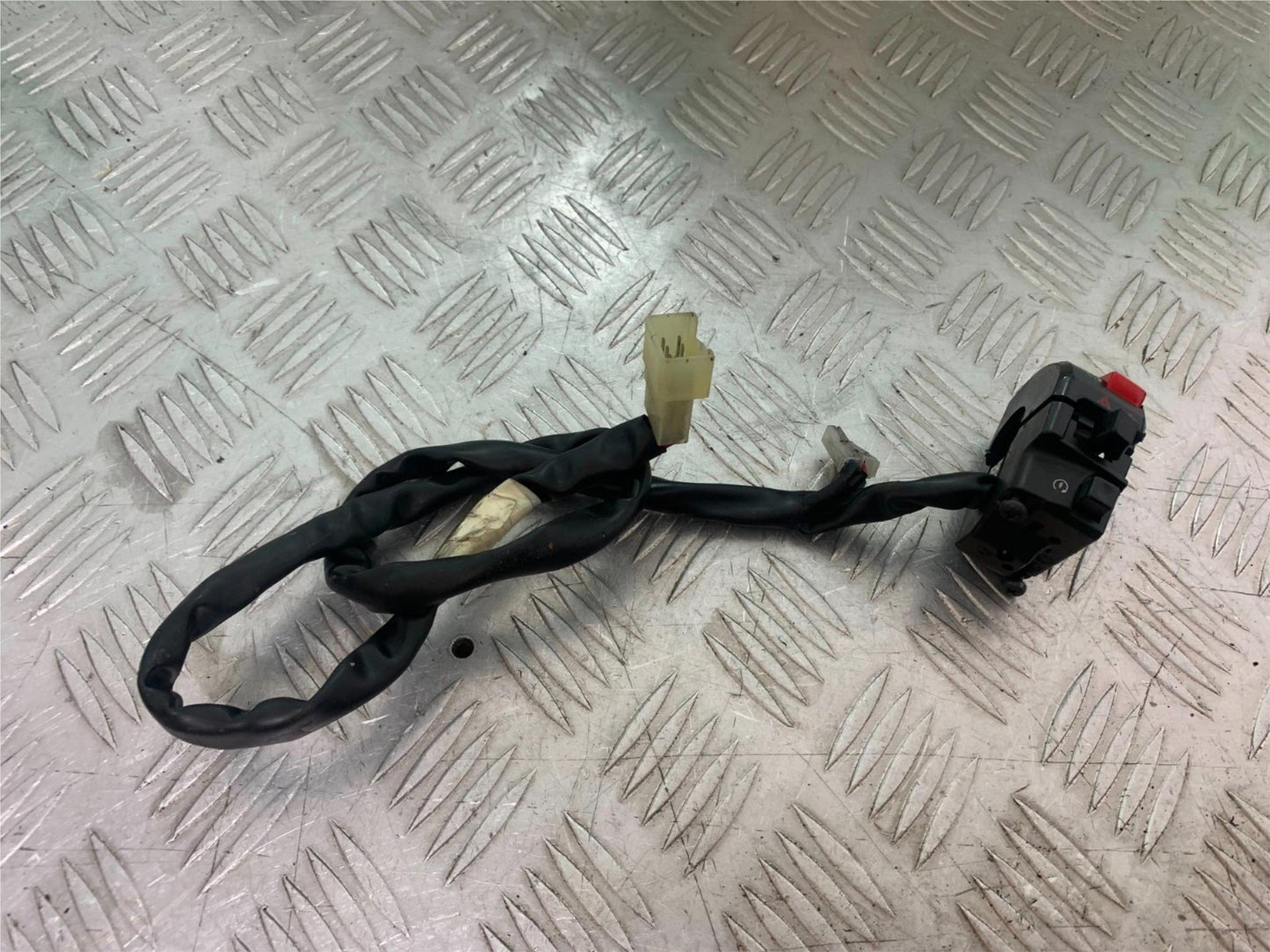 KAWASAKI GTR1400 GTR 1400 RIGHT SWITCH GEAR   YEAR 2007-2009 (CMB1174)