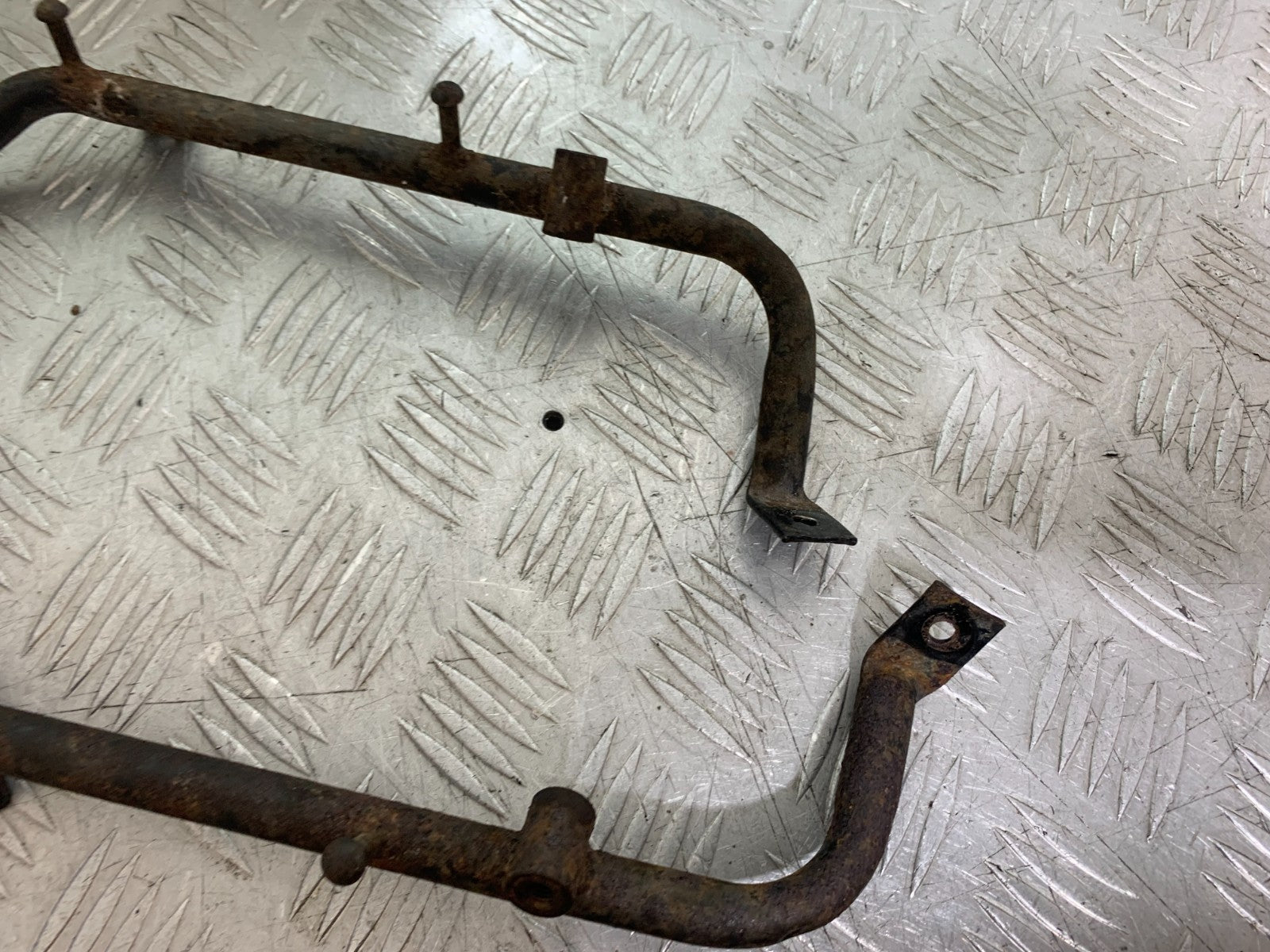 SUZUKI RF900 RF 900 FRAME RAILS  YEAR 1994-1999 CMB1326