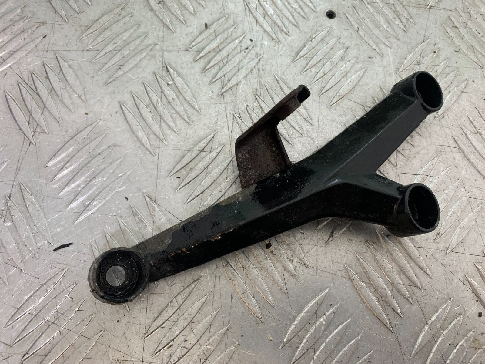 KTM RC125 RC 125 ENGINE BRACKETS   YEAR 2017-2022 (CMB 1244)