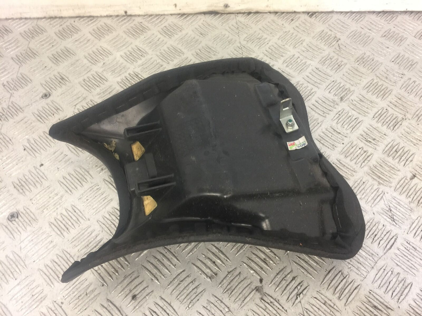 KAWASAKI NINJA 400 FRONT SEAT  YEAR 2019  (STOCK 635)