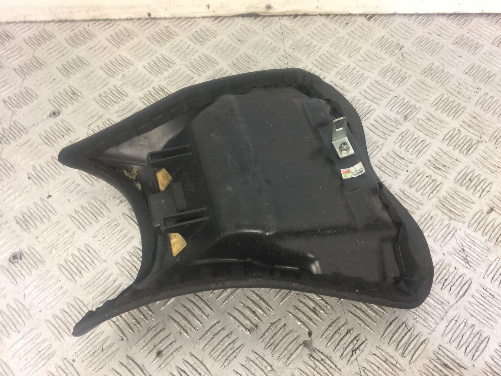 KAWASAKI NINJA 400 FRONT SEAT  YEAR 2019  (STOCK 635)