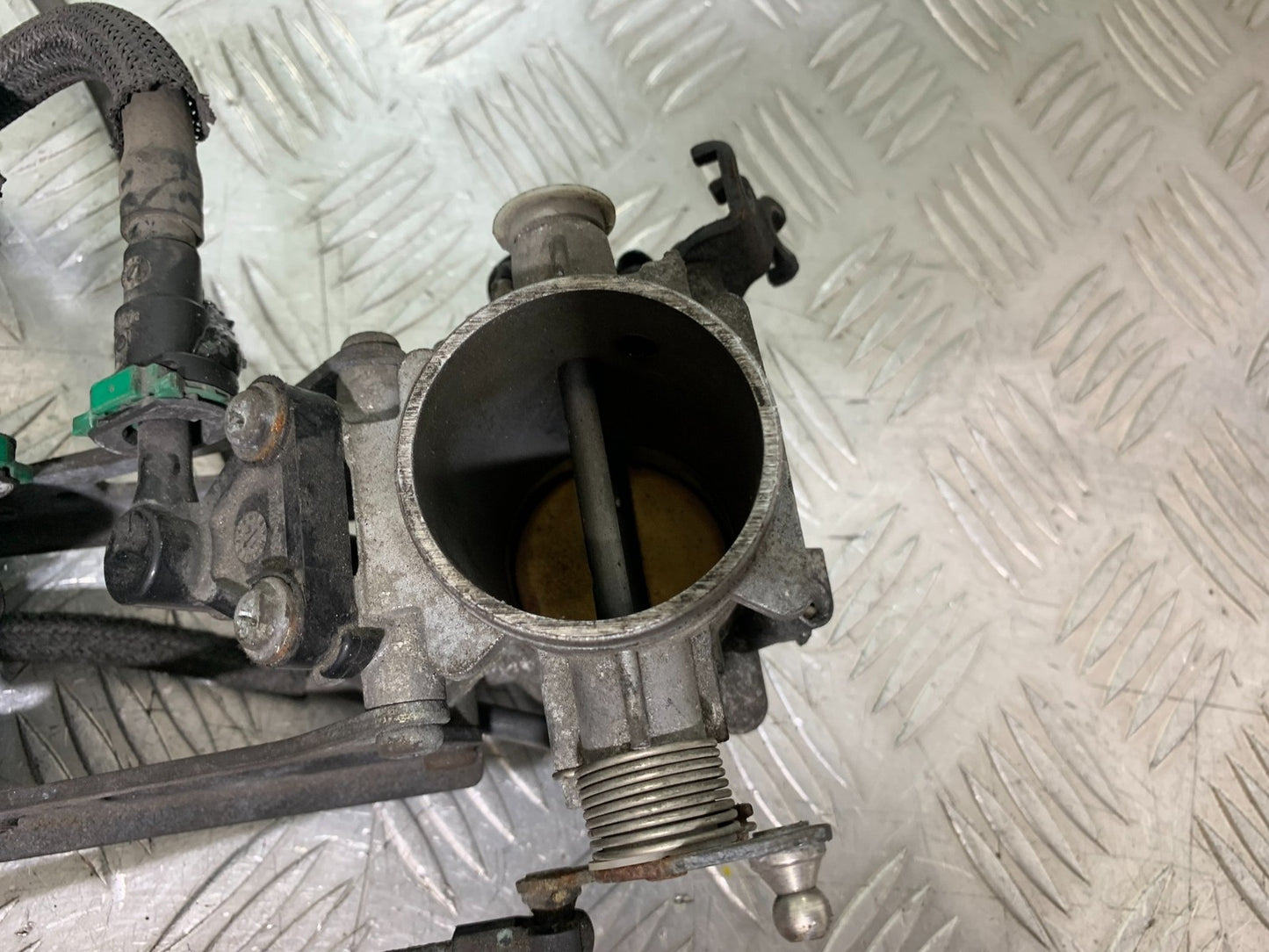SUZUKI DL1000 V-STROM THROTTLE BODIES   YEAR 2014-2019 (CMB1325)