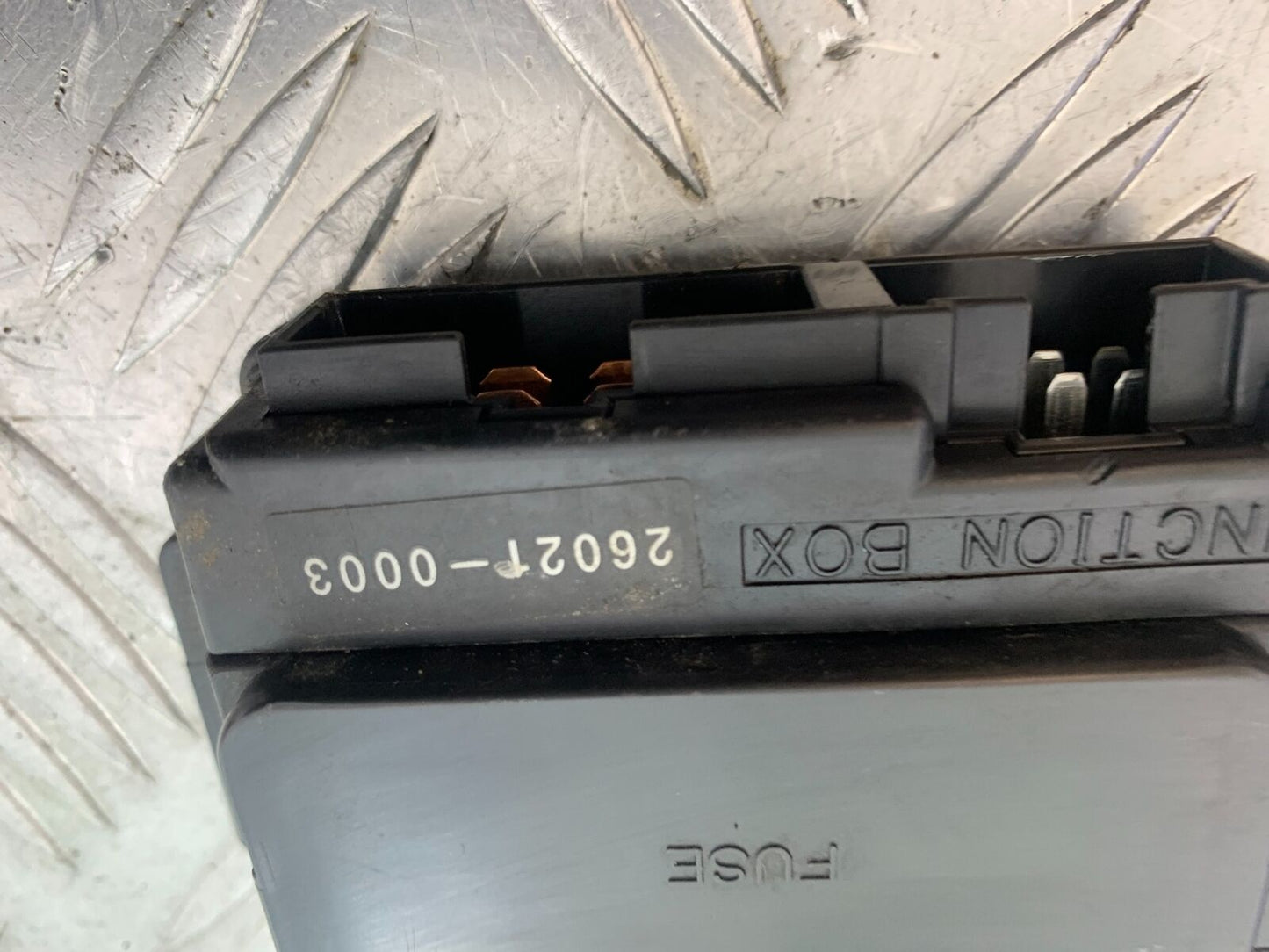 KAWASAKI Z750 Z 750 FUSE BOX YEAR 2004-2006  (CMB1104)