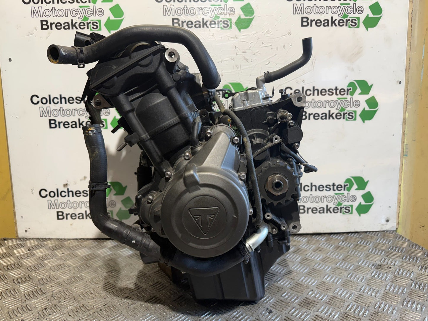 TRIUMPH TRIDENT 660 ENGINE YEAR 2021-2024 (CMB1295) - ONLY 2,700 MILES!