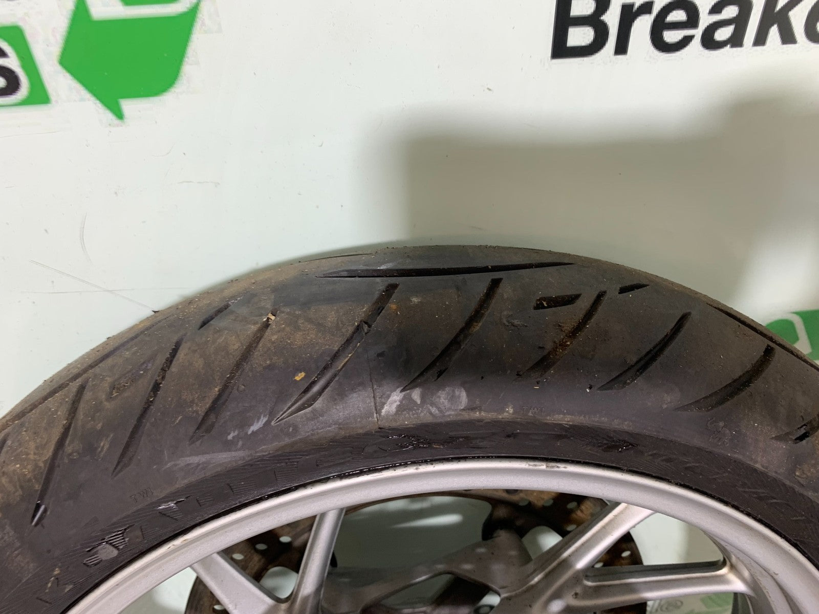 BMW F800 GT FRONT WHEEL AND DISCS  YEAR 2013-2017 (CMB1248)