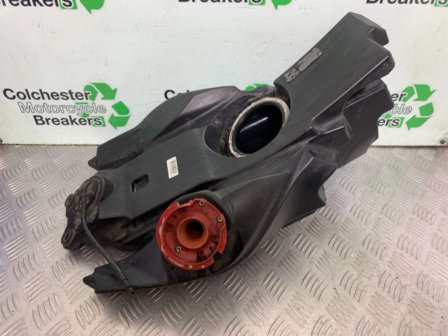 BMW F800 GT PETROL TANK   YEAR 2013-2017 (CMB1248)