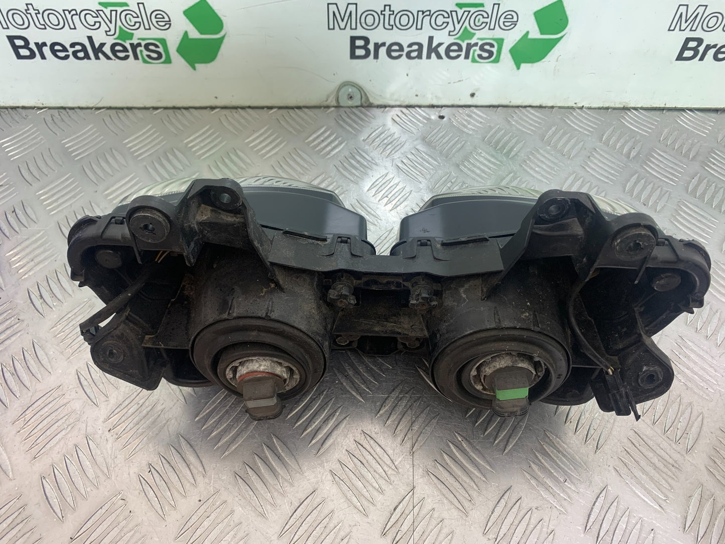 KAWASAKI ZX6R HEADLIGHT  YEAR 2009-2012 (CMB1136)