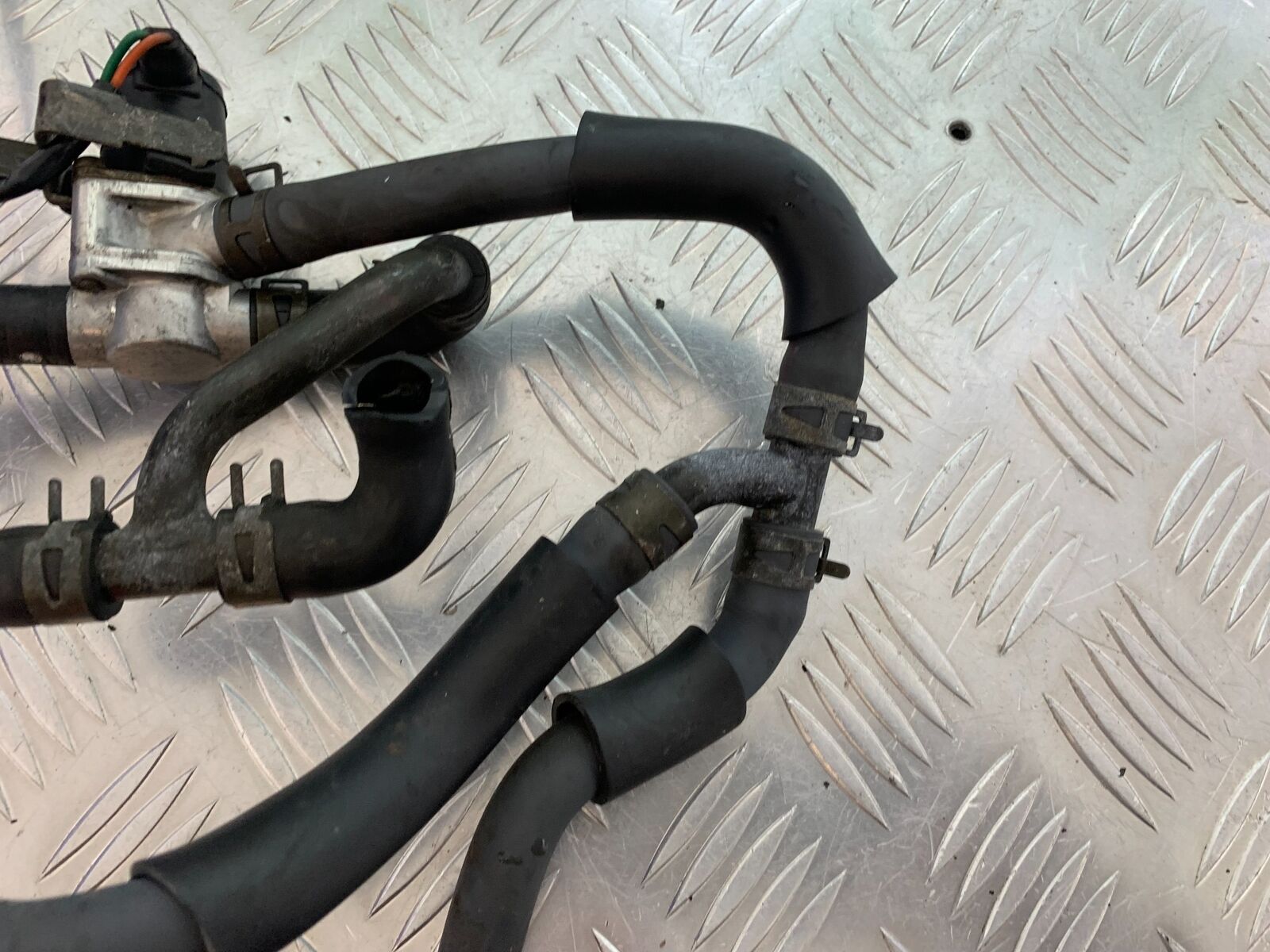 YAMAHA FJR1300 FJR 1300 AIR VALVE YEAR 2001-05 (CMB1005)
