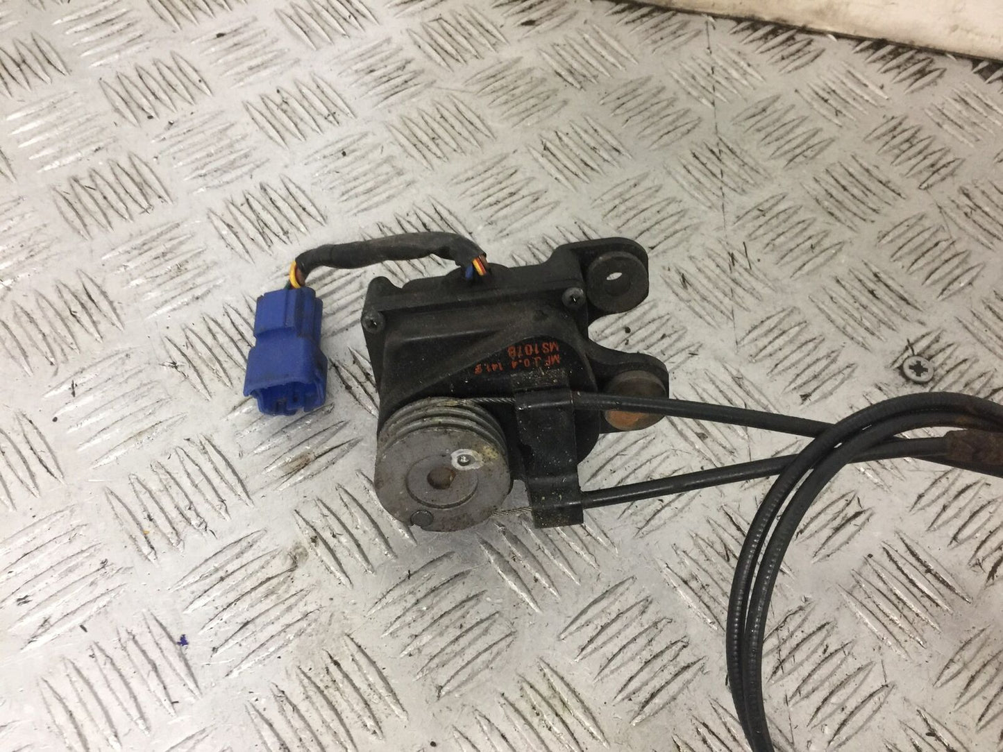 HONDA CBR600 CBR 600 RR SERVO MOTOR  YEAR 2009-2012 (STOCK 804)