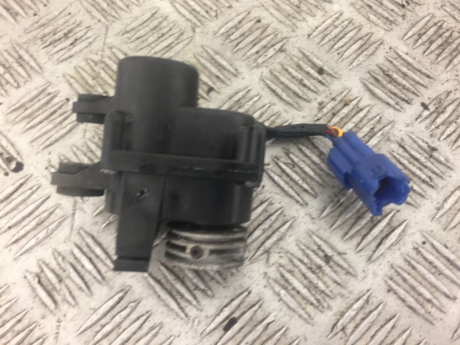 HONDA CBR600 CBR 600 RR SERVO MOTOR  YEAR 2016 (STOCK 348)