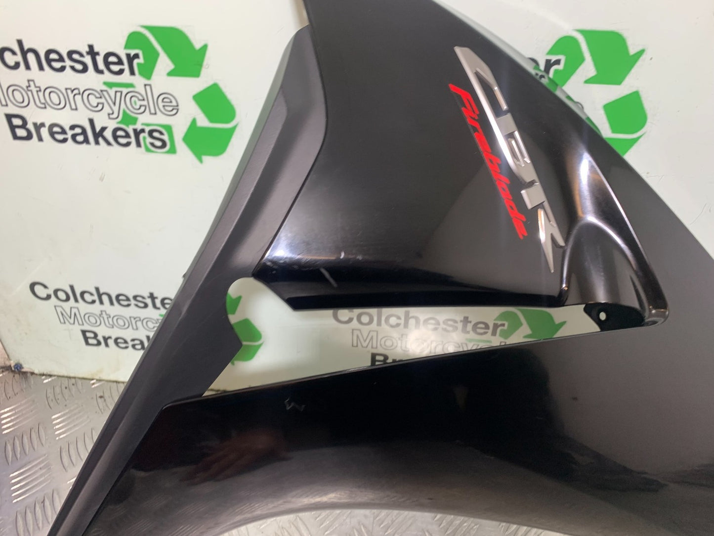 HONDA CBR1000 rr FIREBLADE RIGHT FAIRING PANEL  2012-2016 (CMB1280)