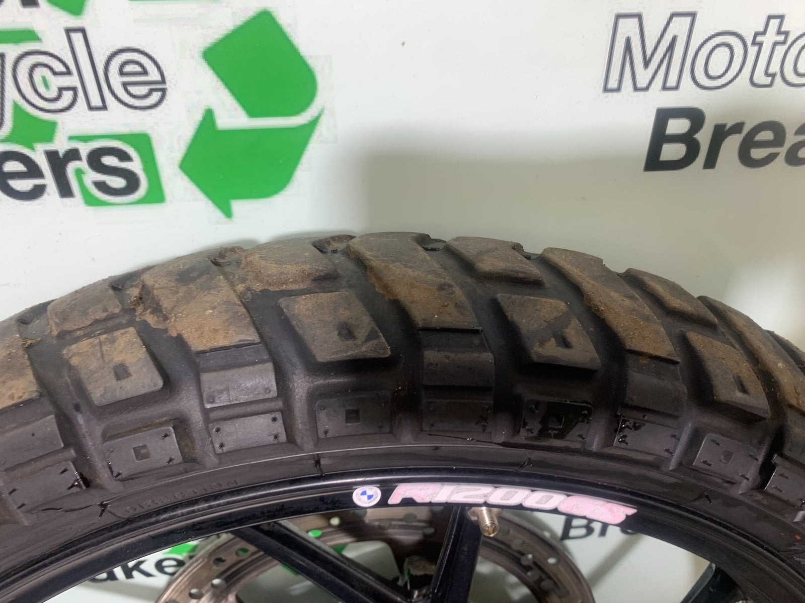 BMW R1200 R 1200 GS FRONT WHEEL AND DISCS  YEAR 2013-2016 (CMB1257)