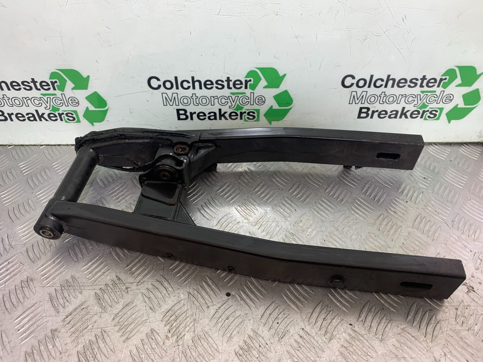 HONDA CB500 F CB500F SWINGARM  YEAR 2013-2015  (CMB1235)