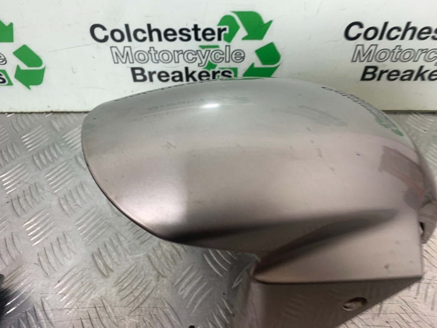 KAWASAKI Z750 Z 750 FRONT MUDGUARD YEAR 2004-2006  (CMB1234)