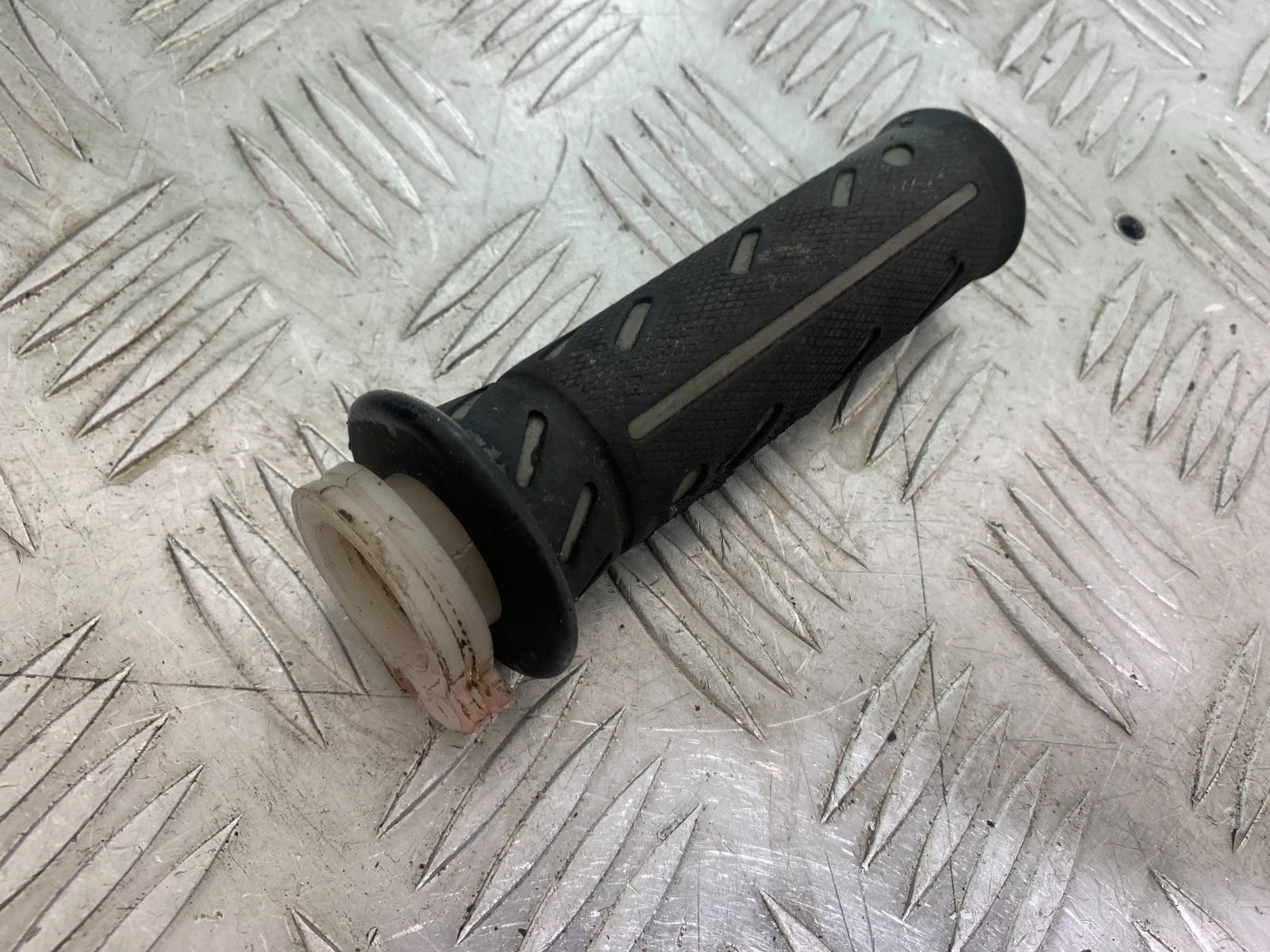 KAWASAKI J125 J125 THROTTLE TWIST GRIP  YEAR 2016-2020 (CMB1158)