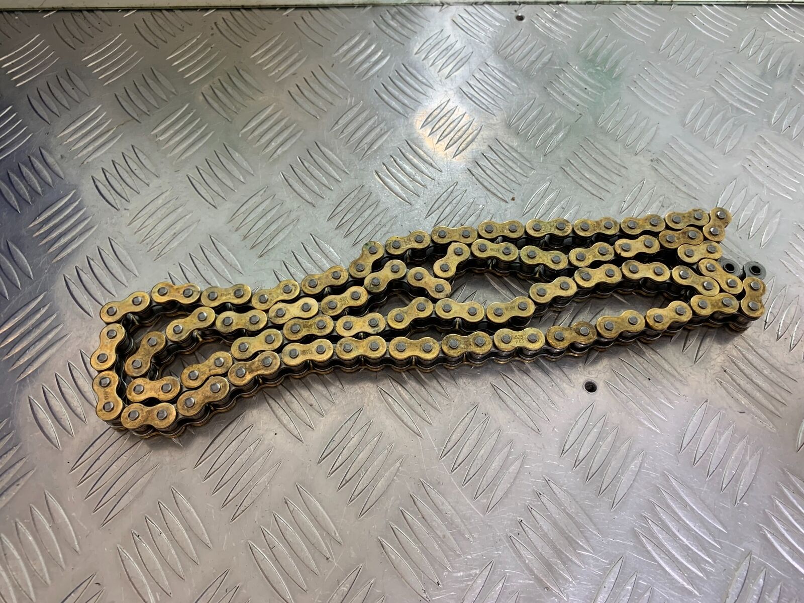 KAWASAKI ZX10R ZX 10R CHAIN (USED)  YEAR 2016-2020 (CMB1015)