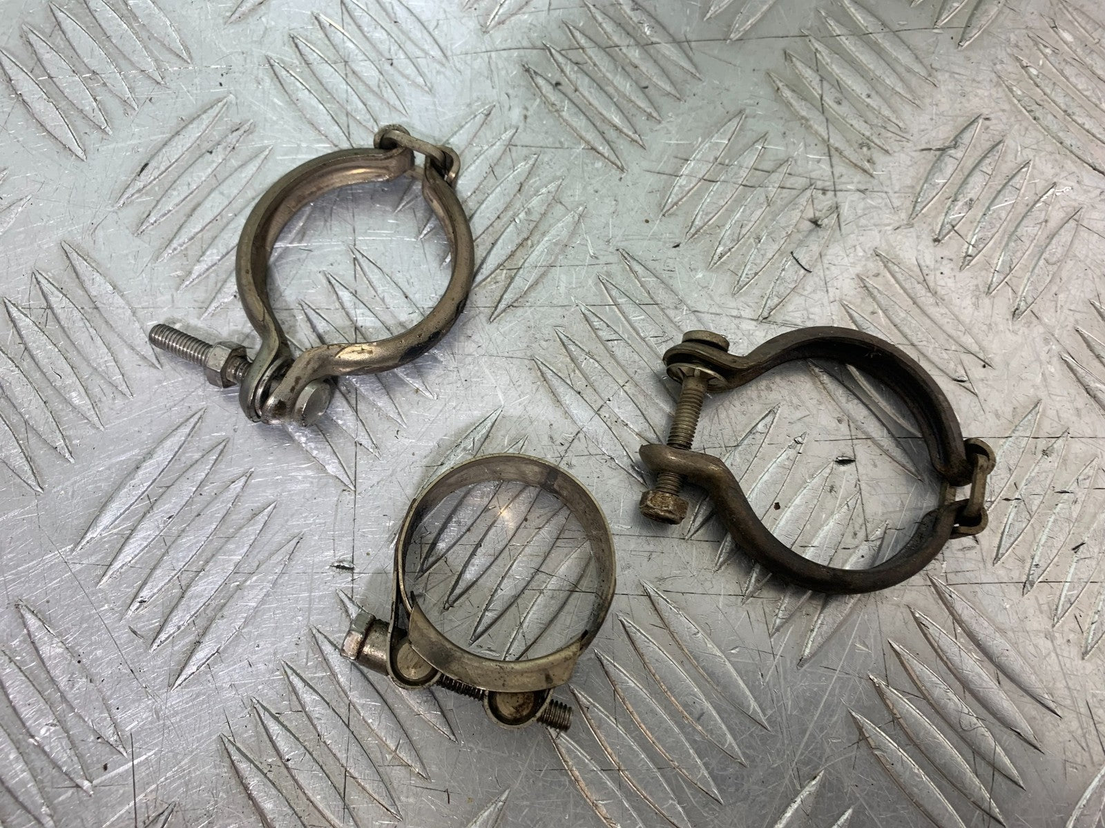 DUCATI 937 MONSTER EXHAUST CLAMPS YEAR 2021-2024 (CMB1270)