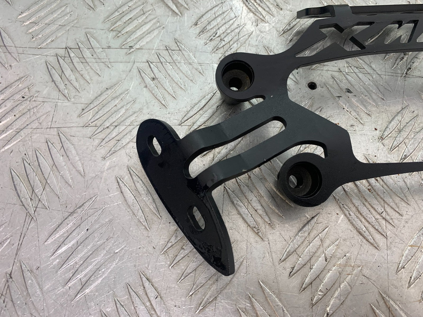 YAMAHA XMAX 300 MIRROR MOUNT YEAR 2017-2020 (CMB1218)