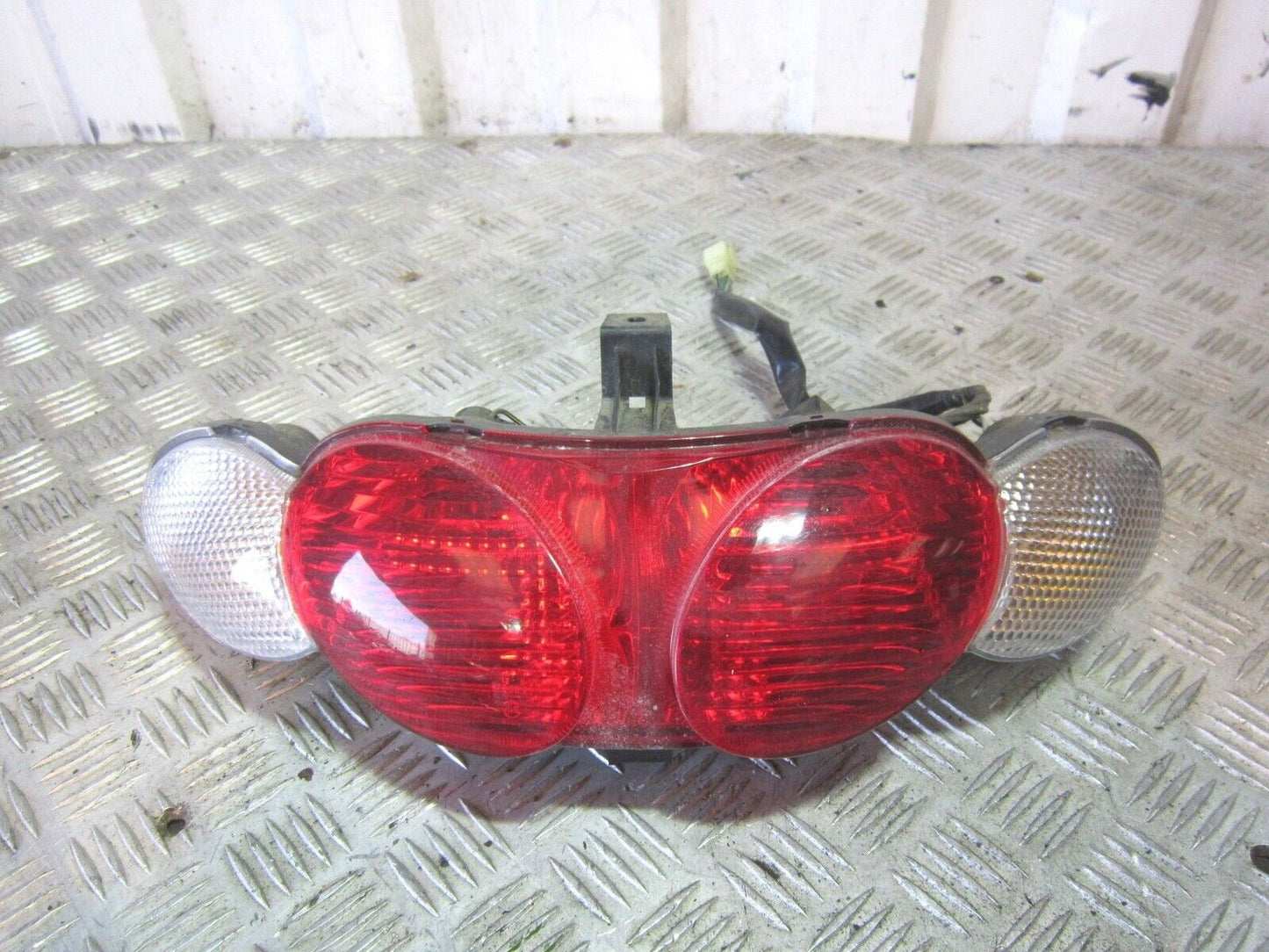 KAWASAKI ZZR1200 ZZR 1200 REAR LIGHT YEAR 2003