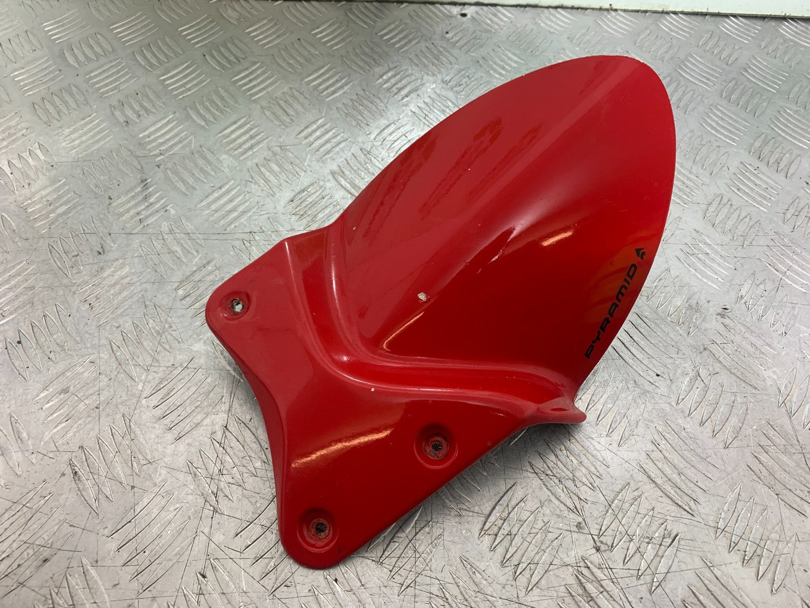 TRIUMPH 675 STREET TRIPLE R REAR HUGGER  YEAR 2013 - 2016 (CMB1221)