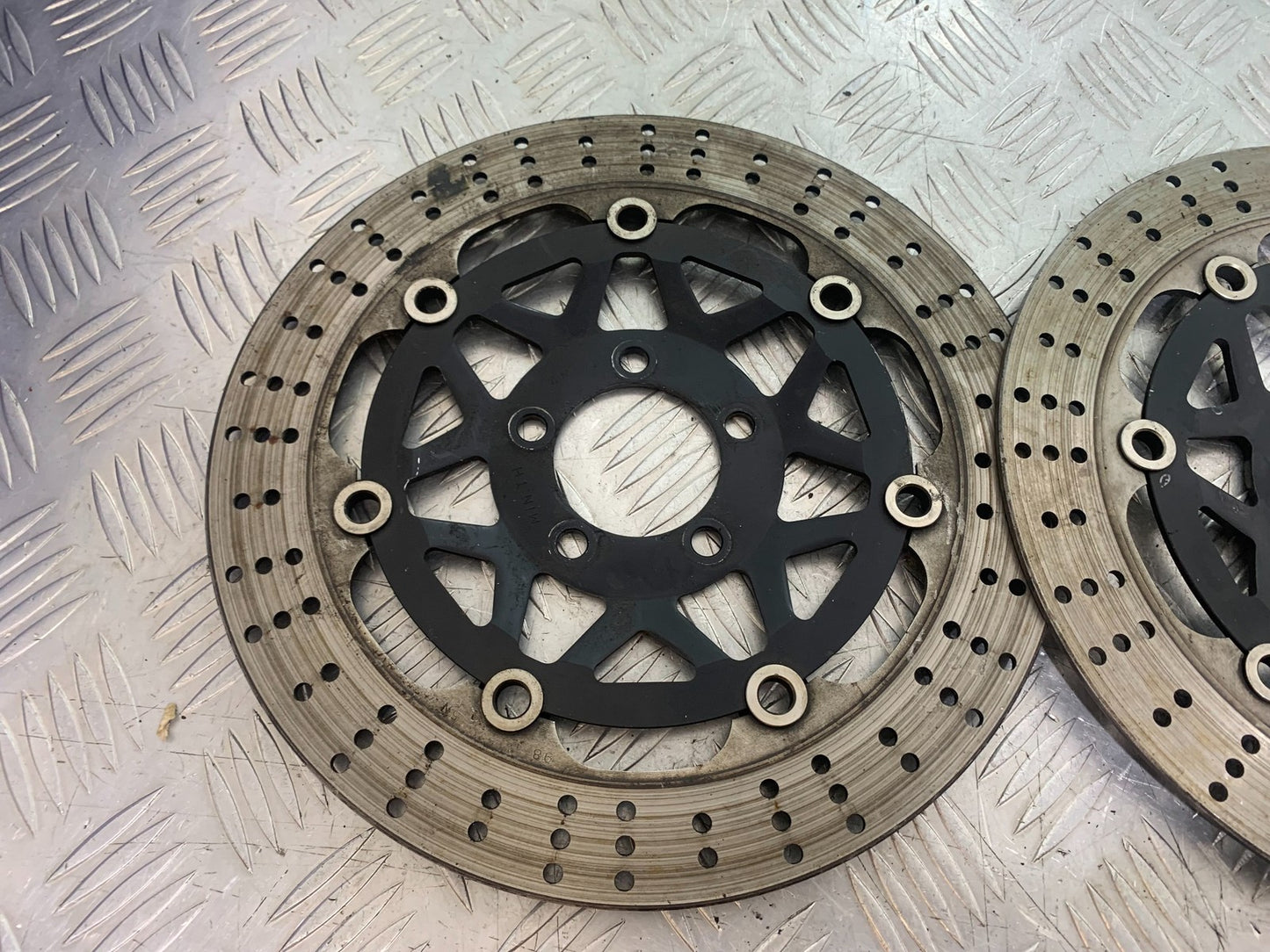 KAWASAKI ZX6R ZX6 F FRONT BRAKE DISCS  YEAR 1995-1997 (CMB1169)