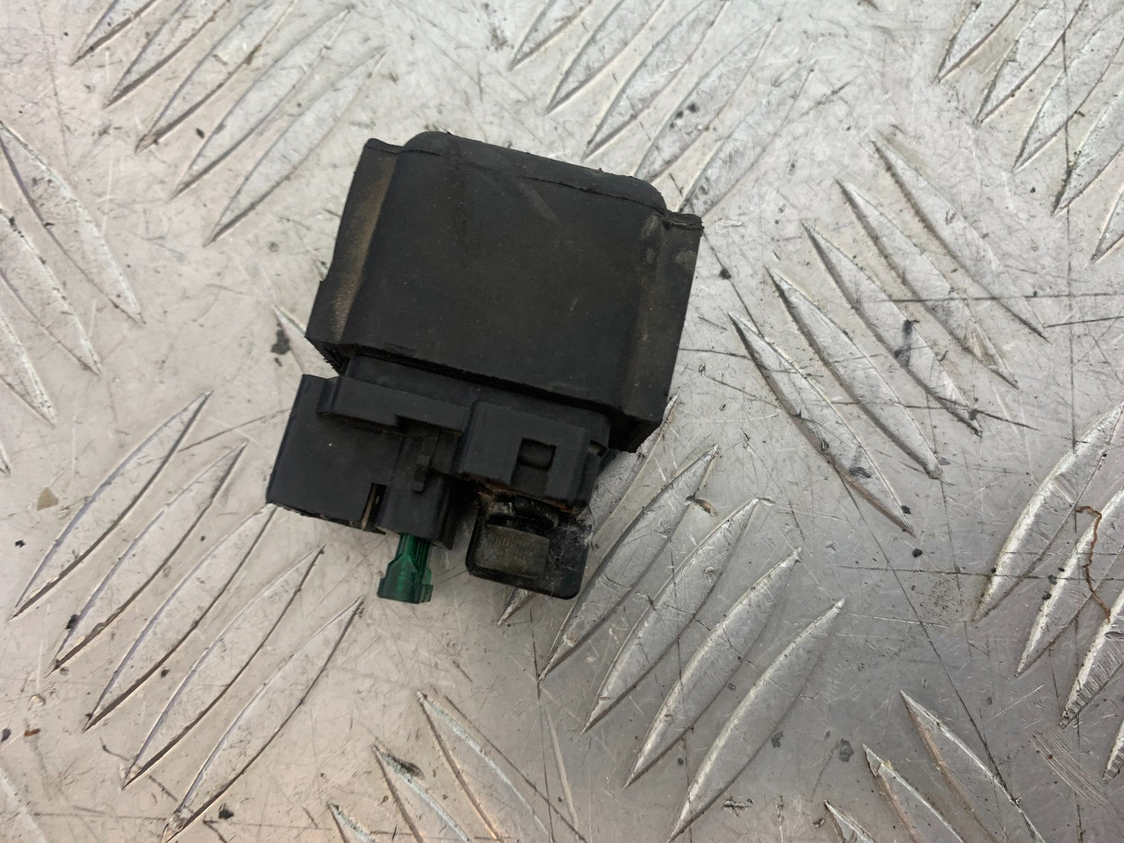 KAWASAKI ZX6R ZX6 F STARTER SOLENOID  YEAR 1995-1997 (CMB1169)