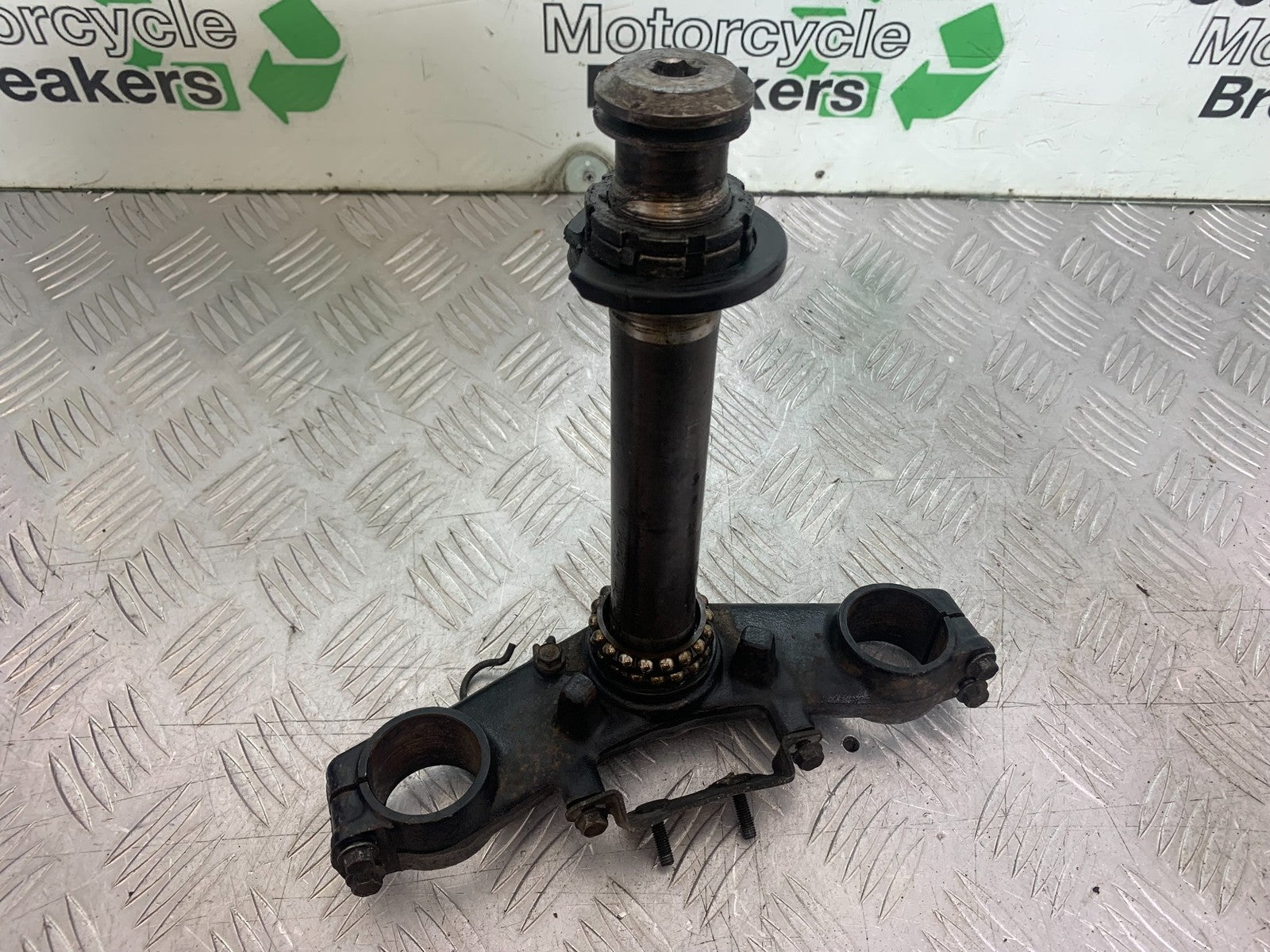 KAWASAKI Z750 Z 750 BOTTOM YOKE YEAR 2004-2006  (CMB1234)