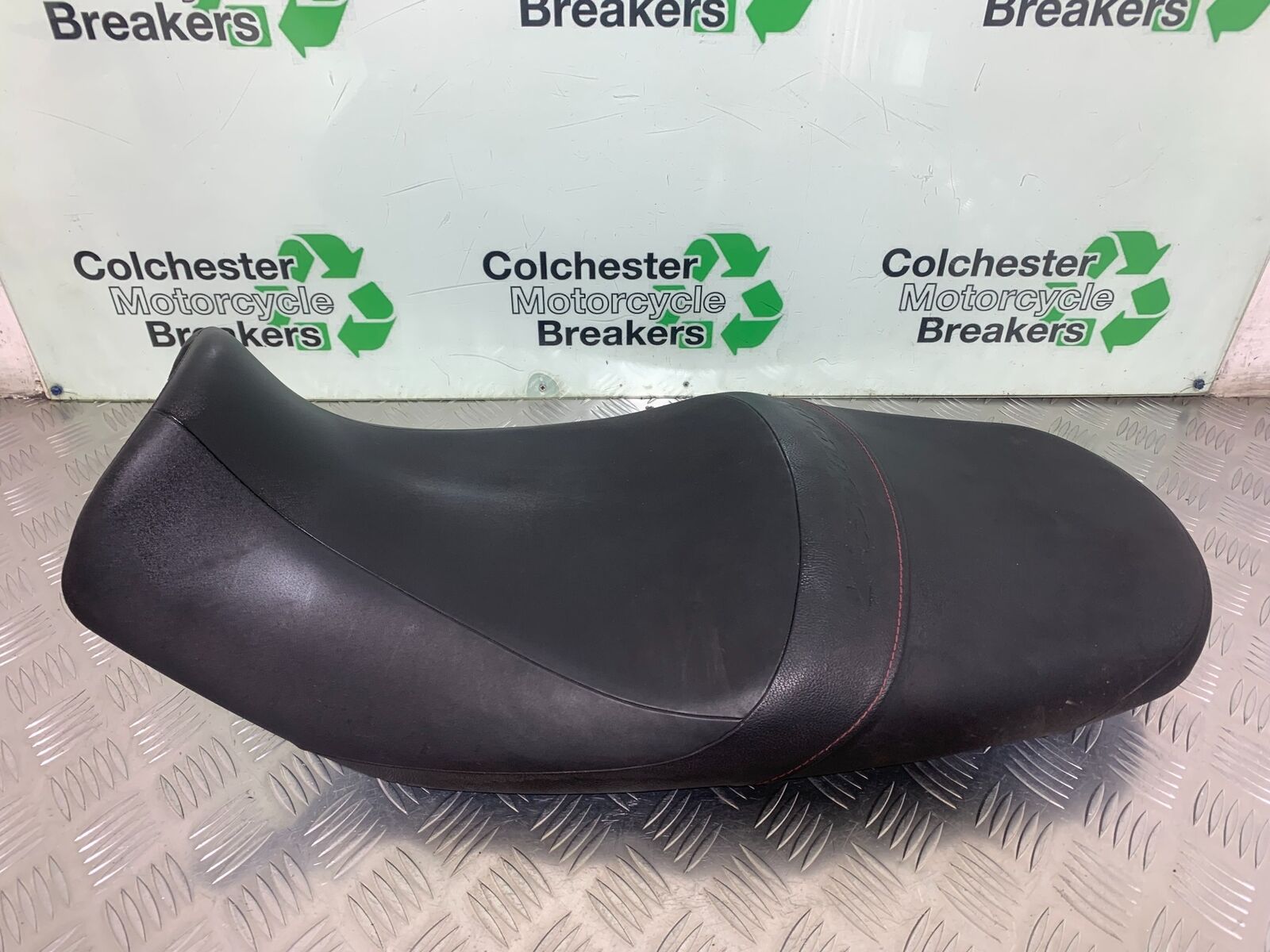 SUZUKI DL 650 V-STROM SEAT  YEAR 2016 (STOCK 996)
