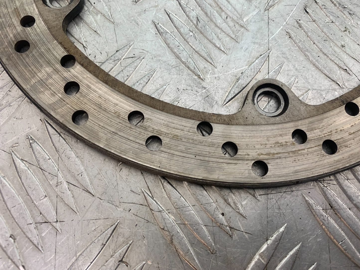 BMW R850 R R850R REAR DISC YEAR 1994-2002 (CMB1170)