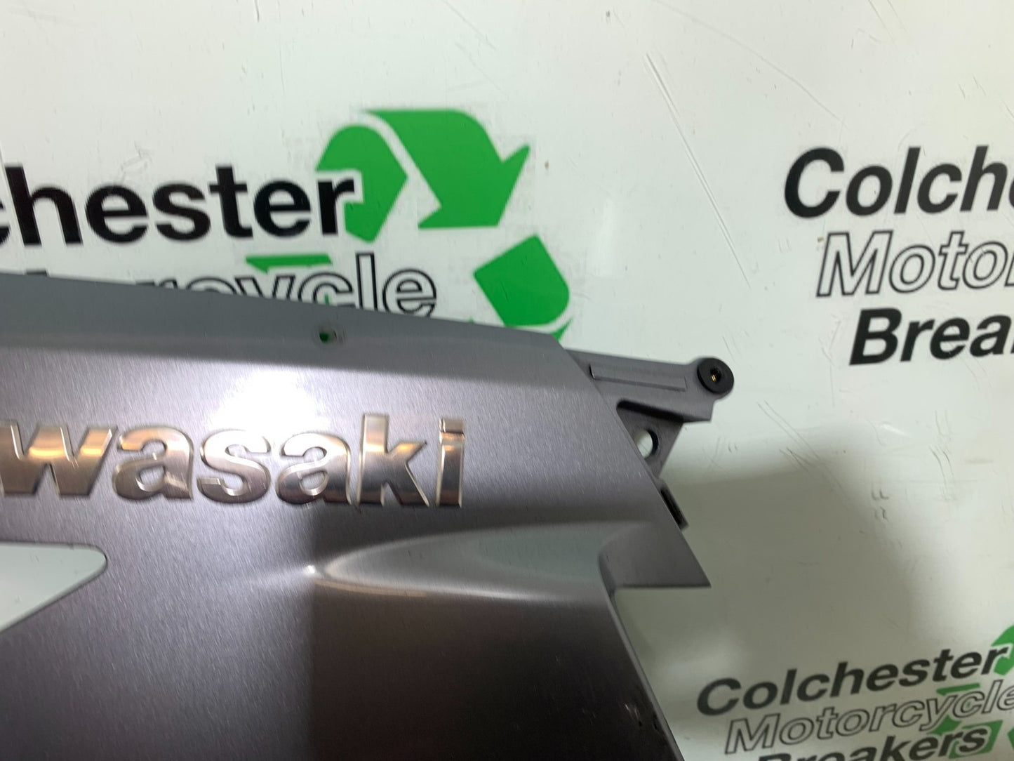 KAWASAKI GTR1400 GTR 1400 LEFT FAIRING PANEL   YEAR 2007-2009 (CMB1306)