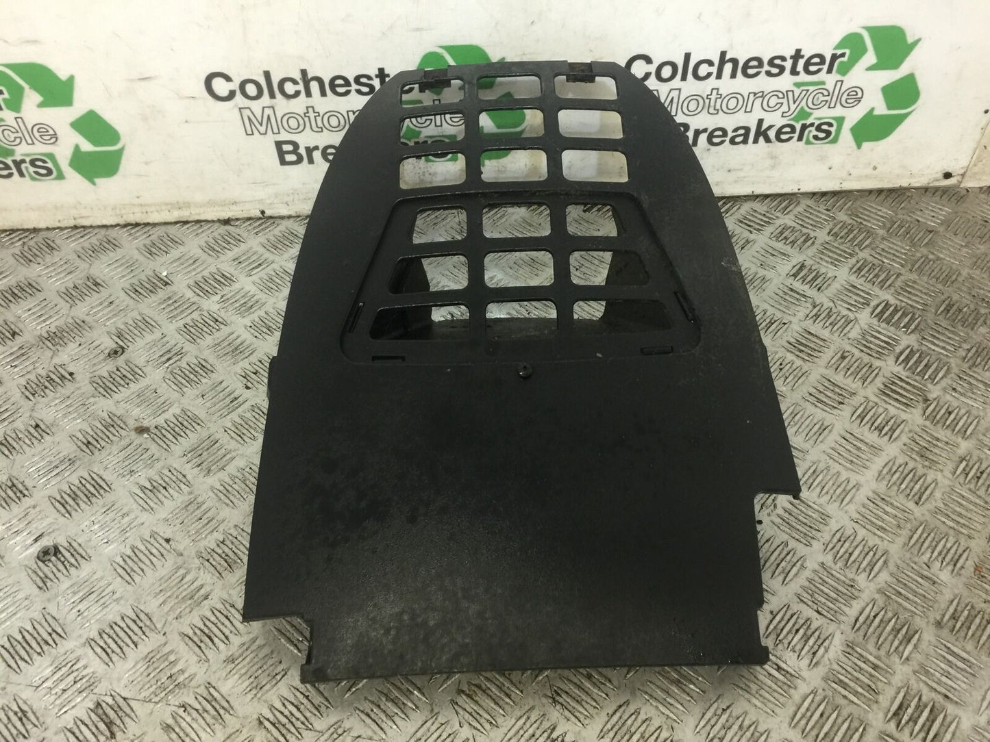 KAWASAKI J300 J 300 LOWER PANEL  YEAR 2015 (STOCK 711)
