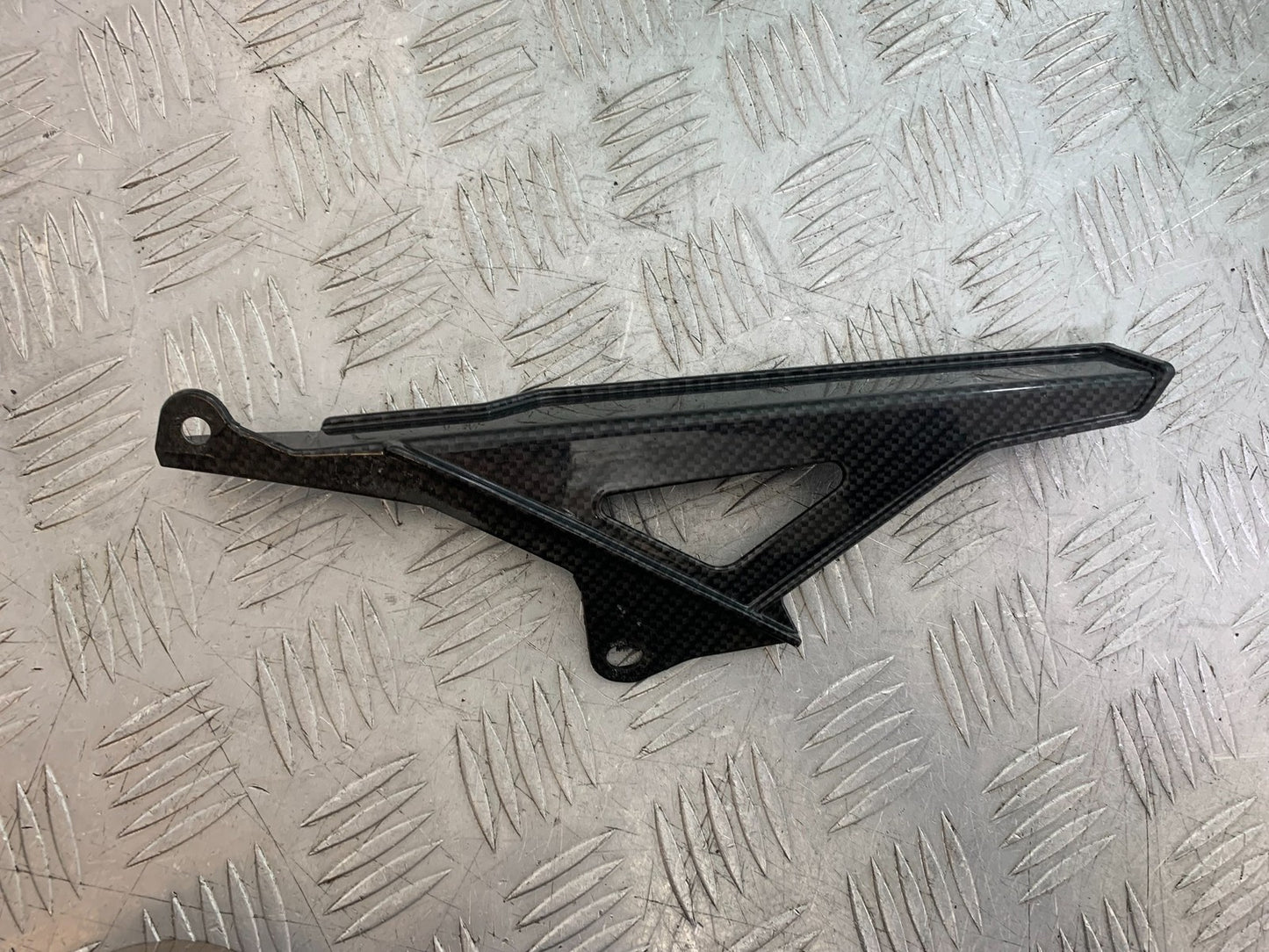 APRILIA TUONO 1000 V4R CHAIN GUARD YEAR 2011-13  (CMB1316)