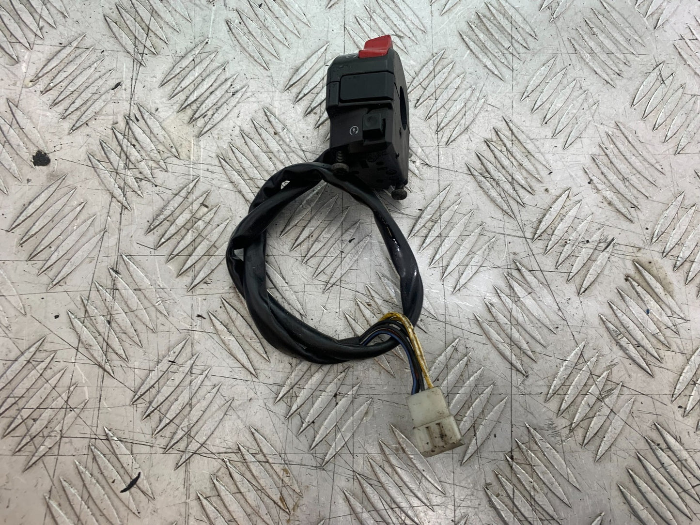 KTM 990 SUPER DUKE RIGHT SWITCH GEAR  YEAR 2007-2011  (CMB1207)
