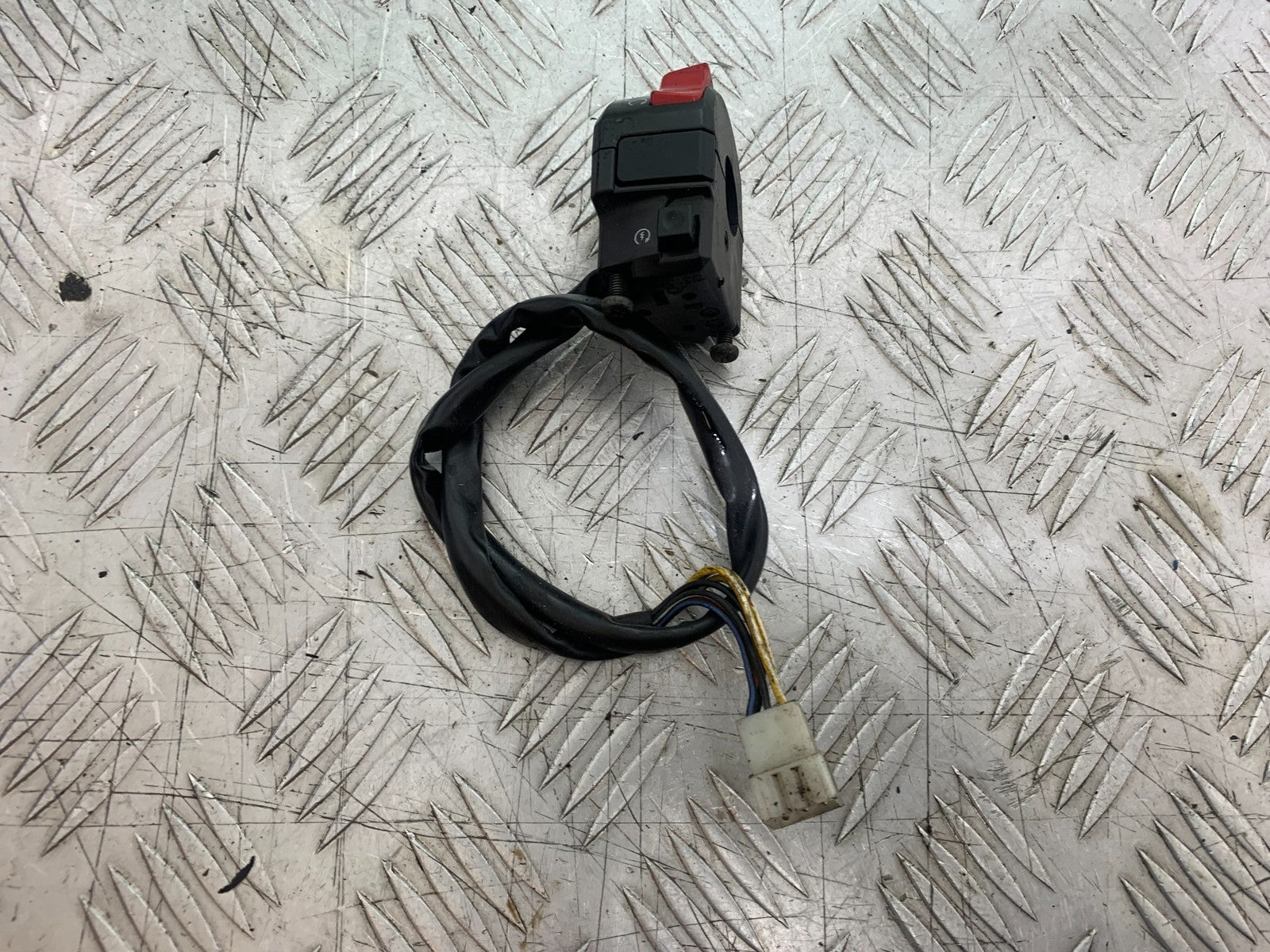 KTM 990 SUPER DUKE RIGHT SWITCH GEAR  YEAR 2007-2011  (CMB1207)