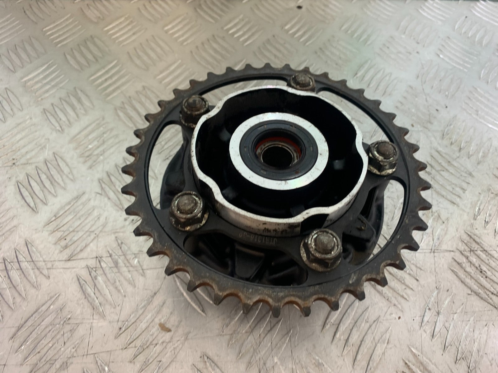 HONDA NC750 NC 750 X SPROCKET CARRIER YEAR 2019 (CMB1223)