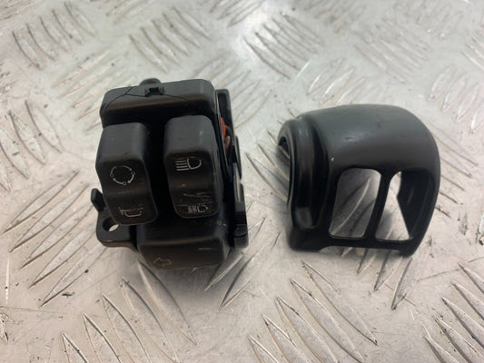 HARLEY DAVIDSON XL883 N IROD LEFT SWITCH GEAR (DAMAGED) YEAR 2020  (CMB1116)
