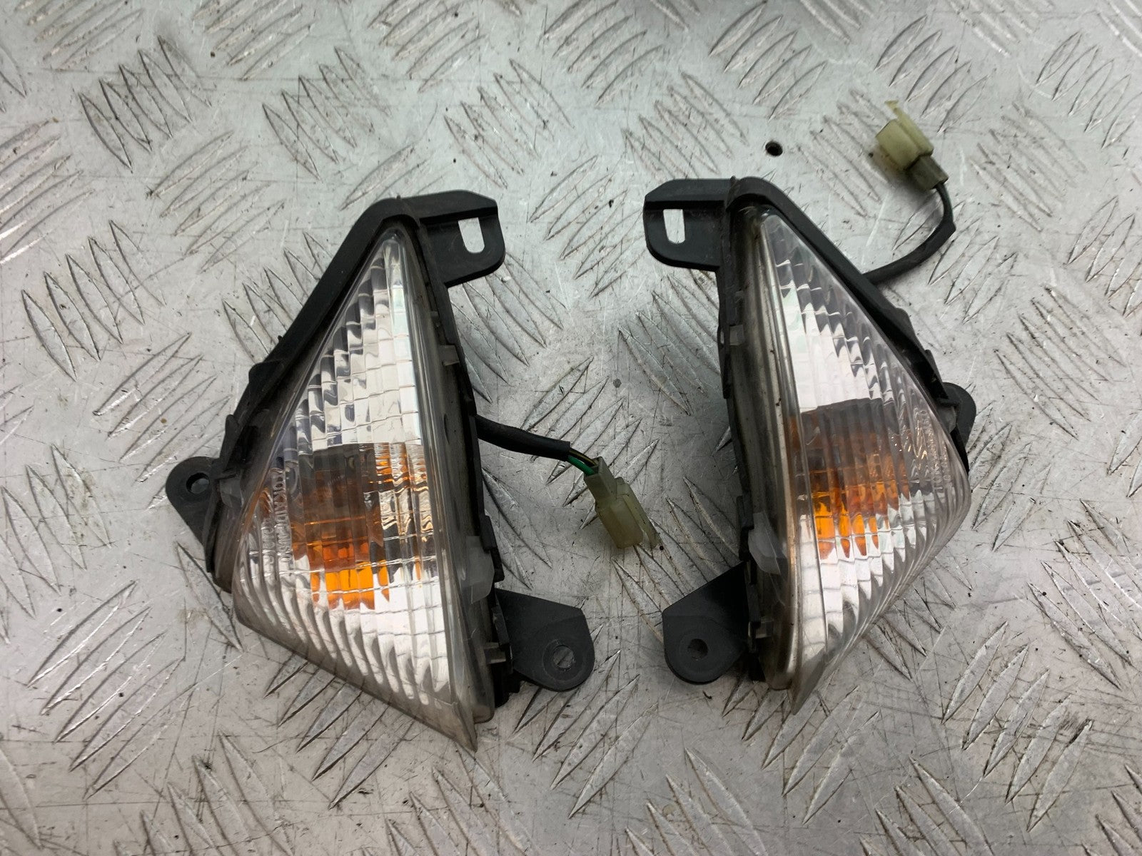 KAWASAKI GTR1400 GTR 1400 FRONT INDICATORS  YEAR 2007-2009 (CMB1306)