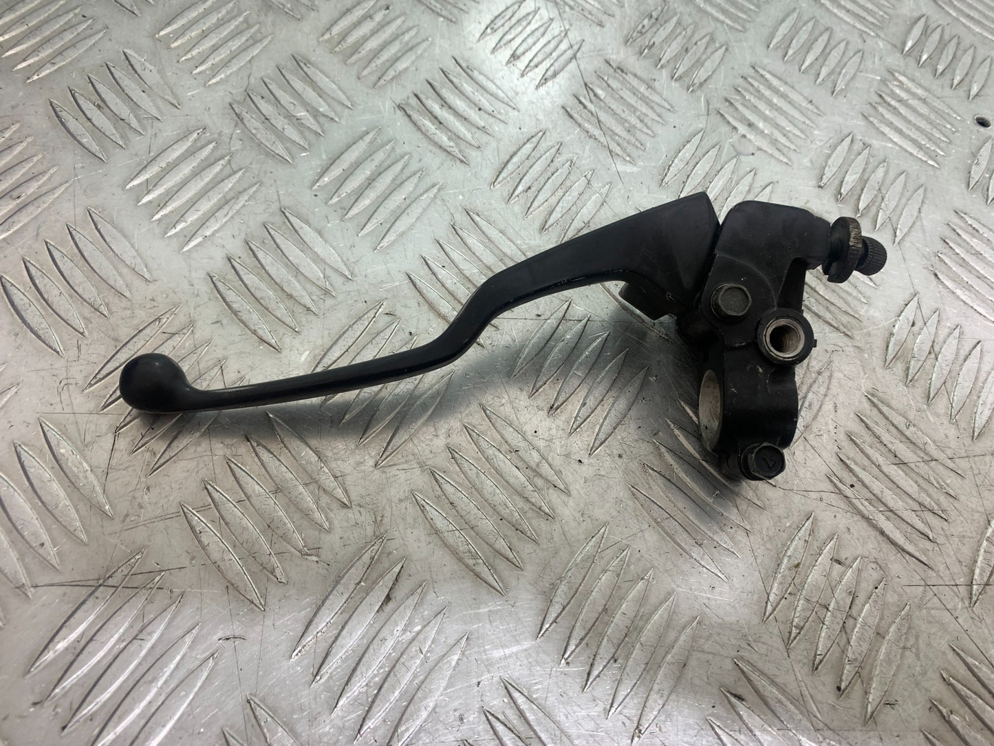 KAWASAKI Z125 Z 125 CLUTCH LEVER AND BRACKET   YEAR  2018-2023 (CMB1167)