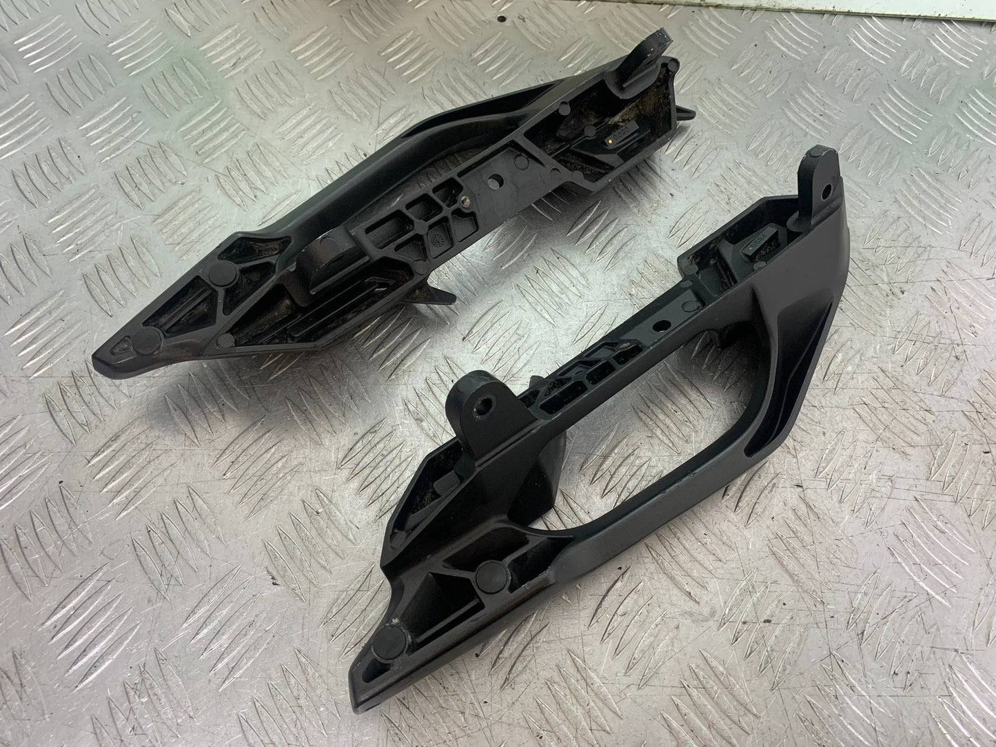 KAWASAKI 650 VERSYS GRAB RAILS YEAR 2015-2018 (CMB1288)