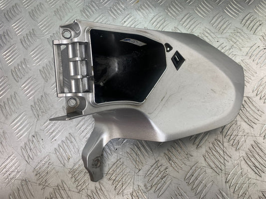 HONDA NT 700 V DEAUVILLE RIGHT POCKET  YEAR 2006-2011 (CMB1211)