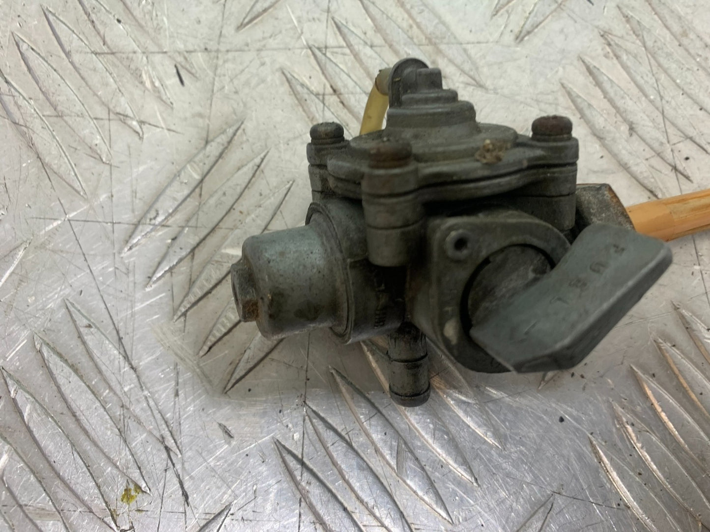 HONDA GL500 GL 500 SILVERWING PETROL TAP   YEAR 1981-82 (CMB1168)