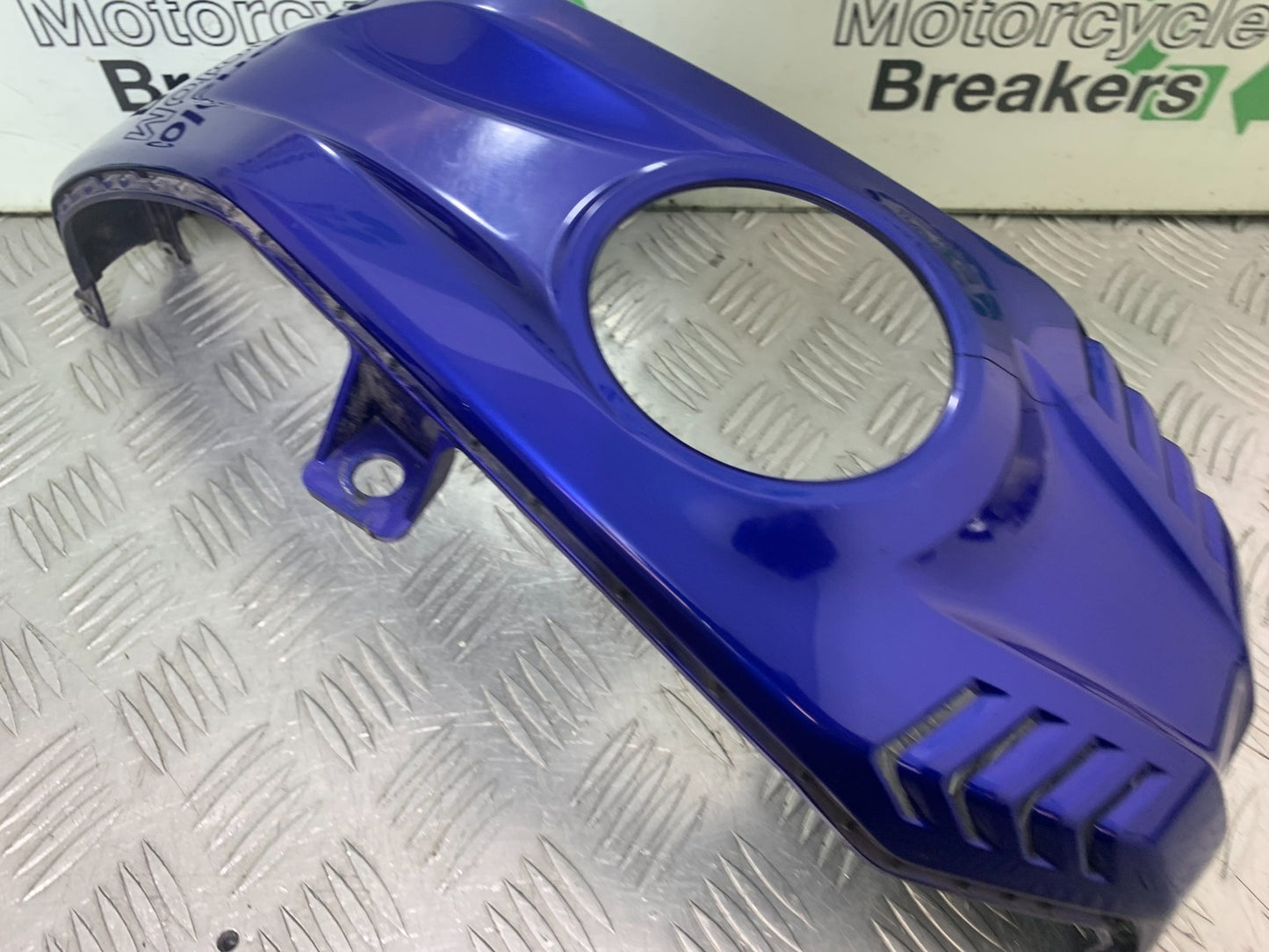 YAMAHA YZF-R125 YZF 125 CENTER TANK PANEL  YEAR 2019-2022 (CMB1263)