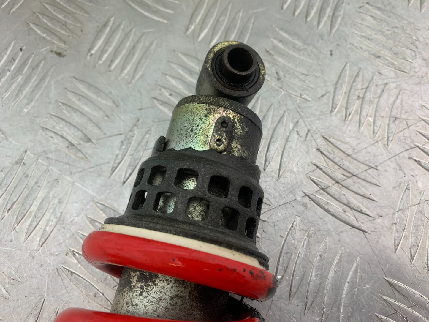 YAMAHA FZS600 FAZER 600 REAR SHOCK  YEAR 1998-2001 (CMB1267)