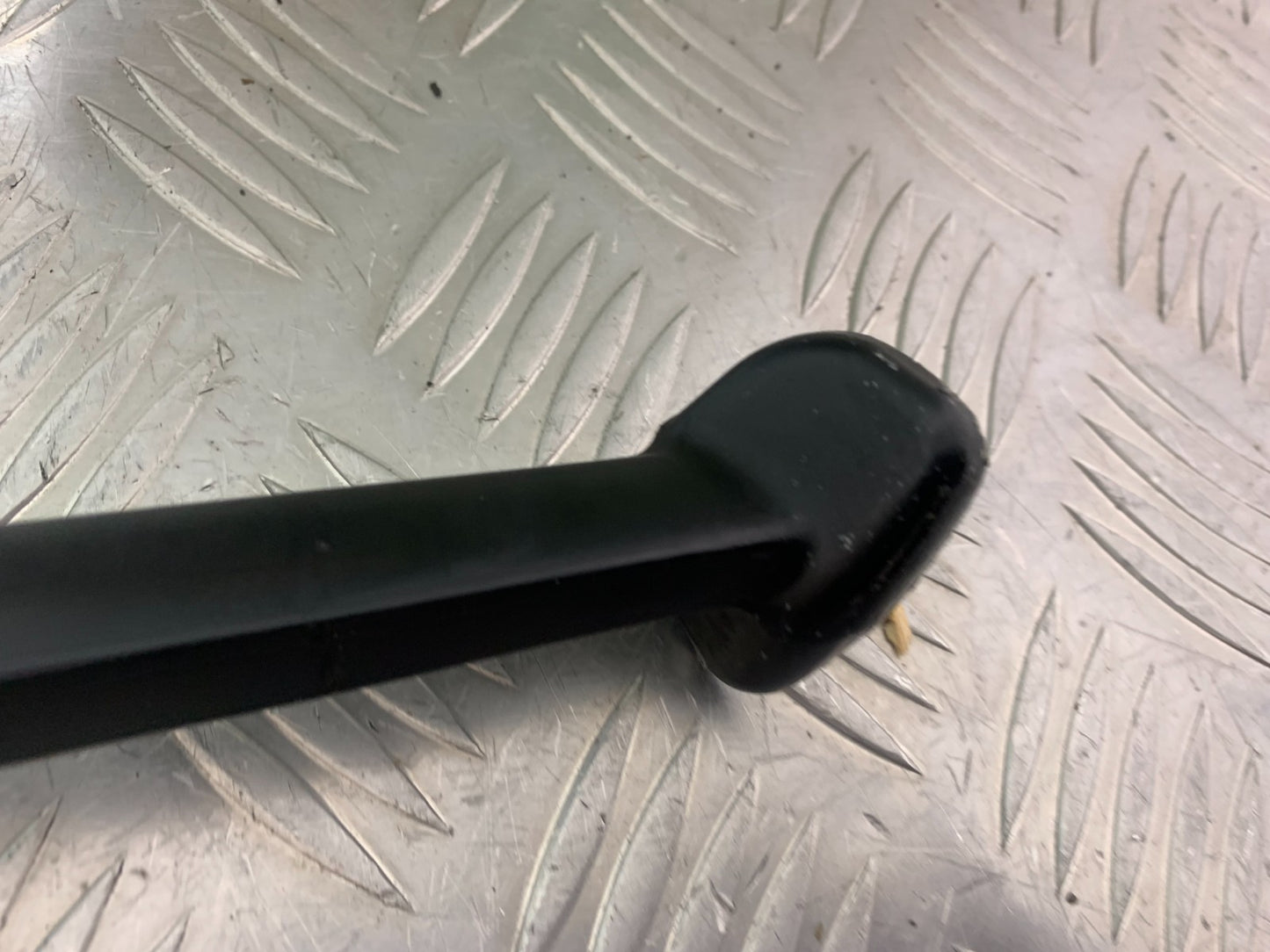 APRILIA TUONO 1000 V4R SIDE STAND AND BRACKET   YEAR 2011-13  (CMB1331)