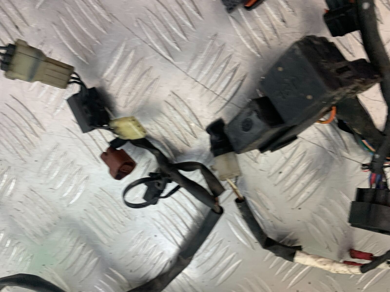 SUZUKI GSXR600 GSXR 600 K1 K2 WIRING LOOM  1999-02 (CMB1121)