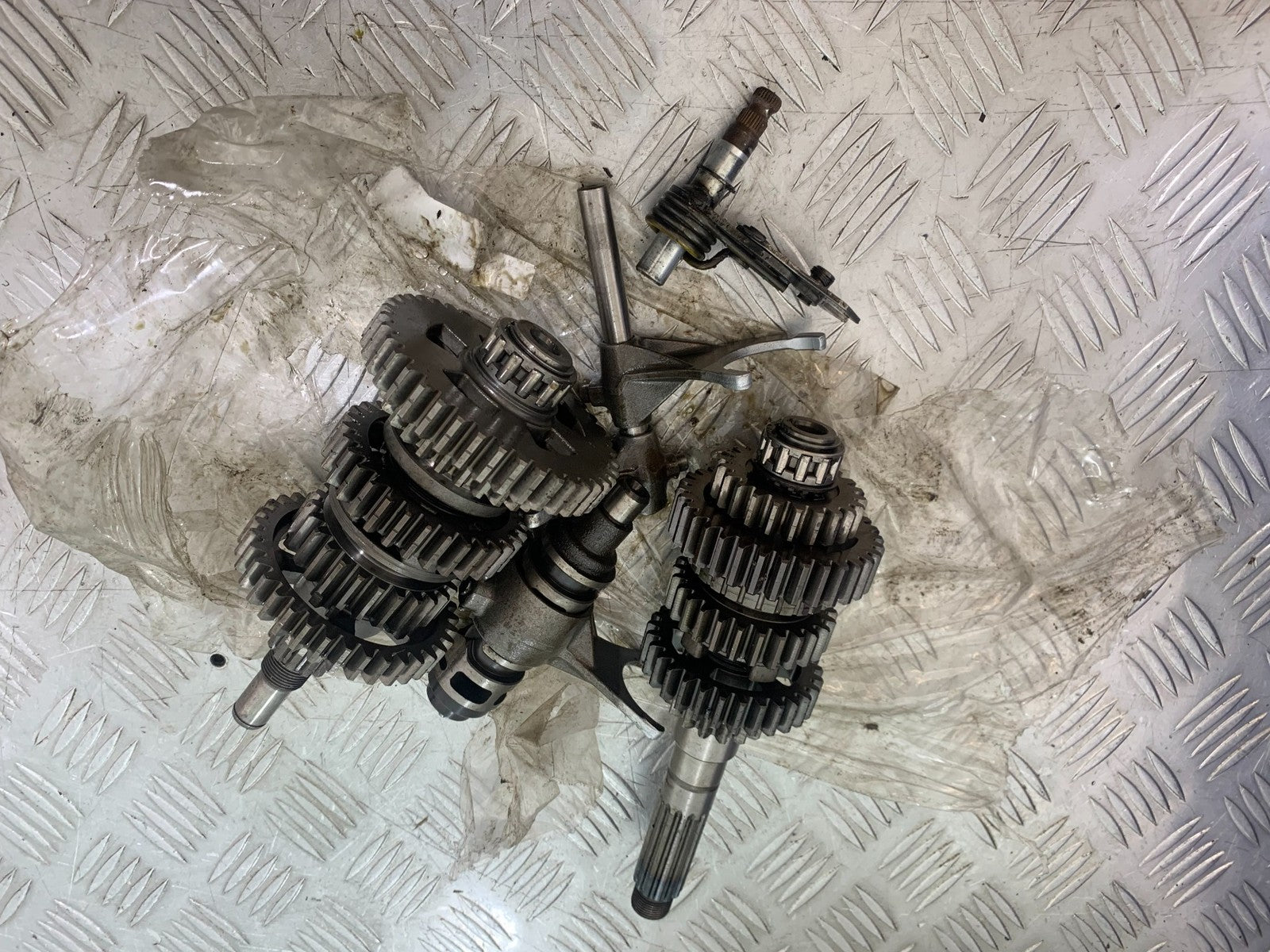 KAWASAKI VN1500 CLASSIC GEAR BOX   YEAR 1999 -2006 (CMB1166)