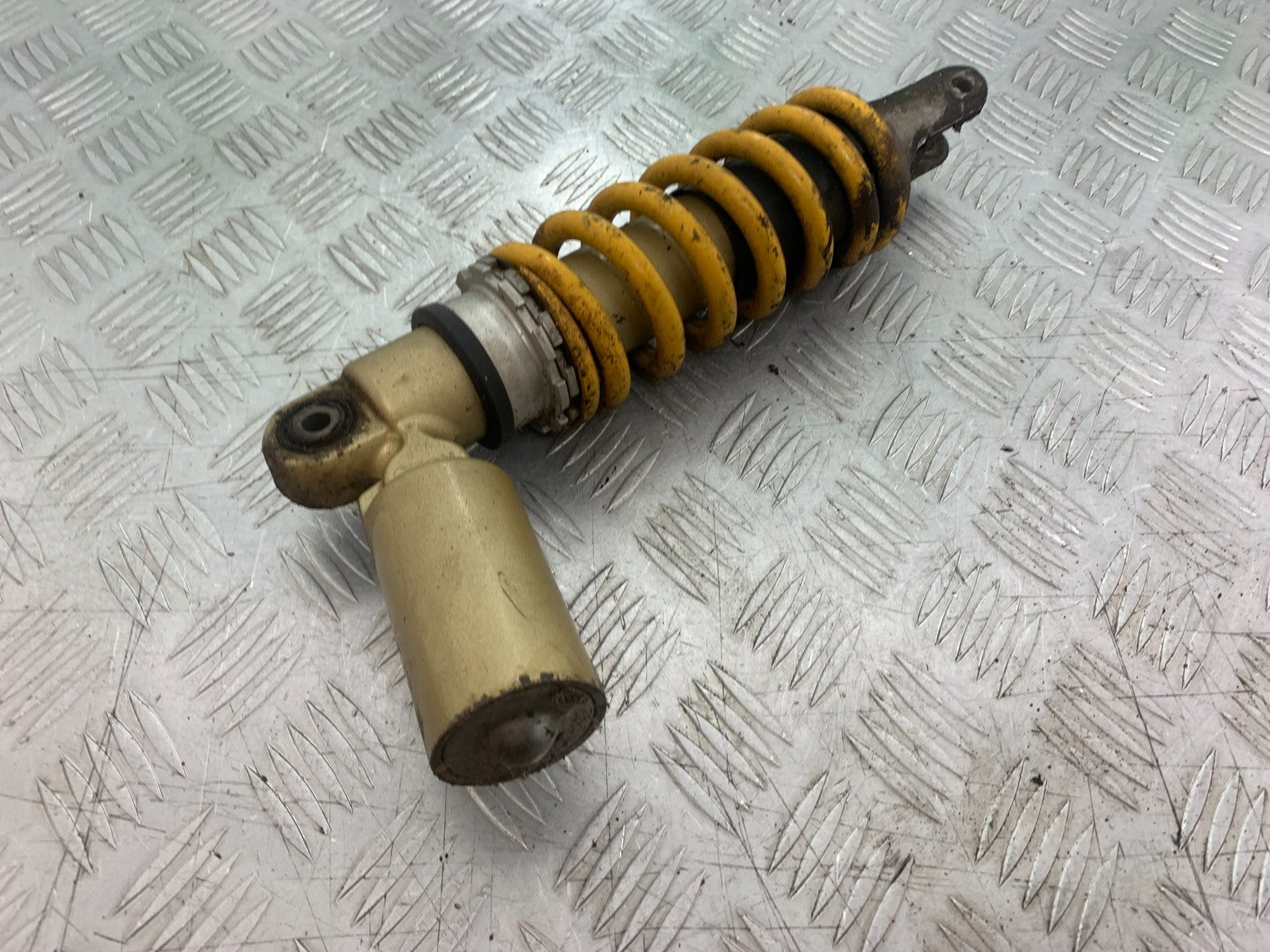 KAWASAKI ZX9R ZX9 E1 REAR SHOCK  YEAR 2000-01  (CMB1171)